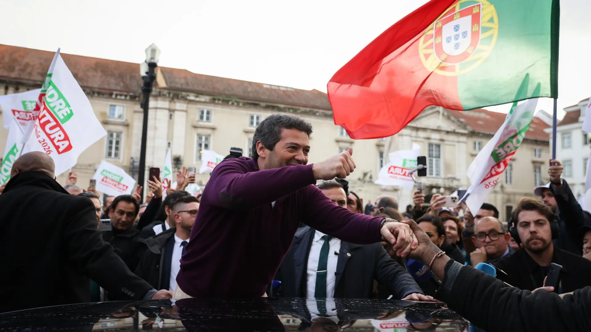 
                    Ventura admite que será difícil uma vitória por ser 