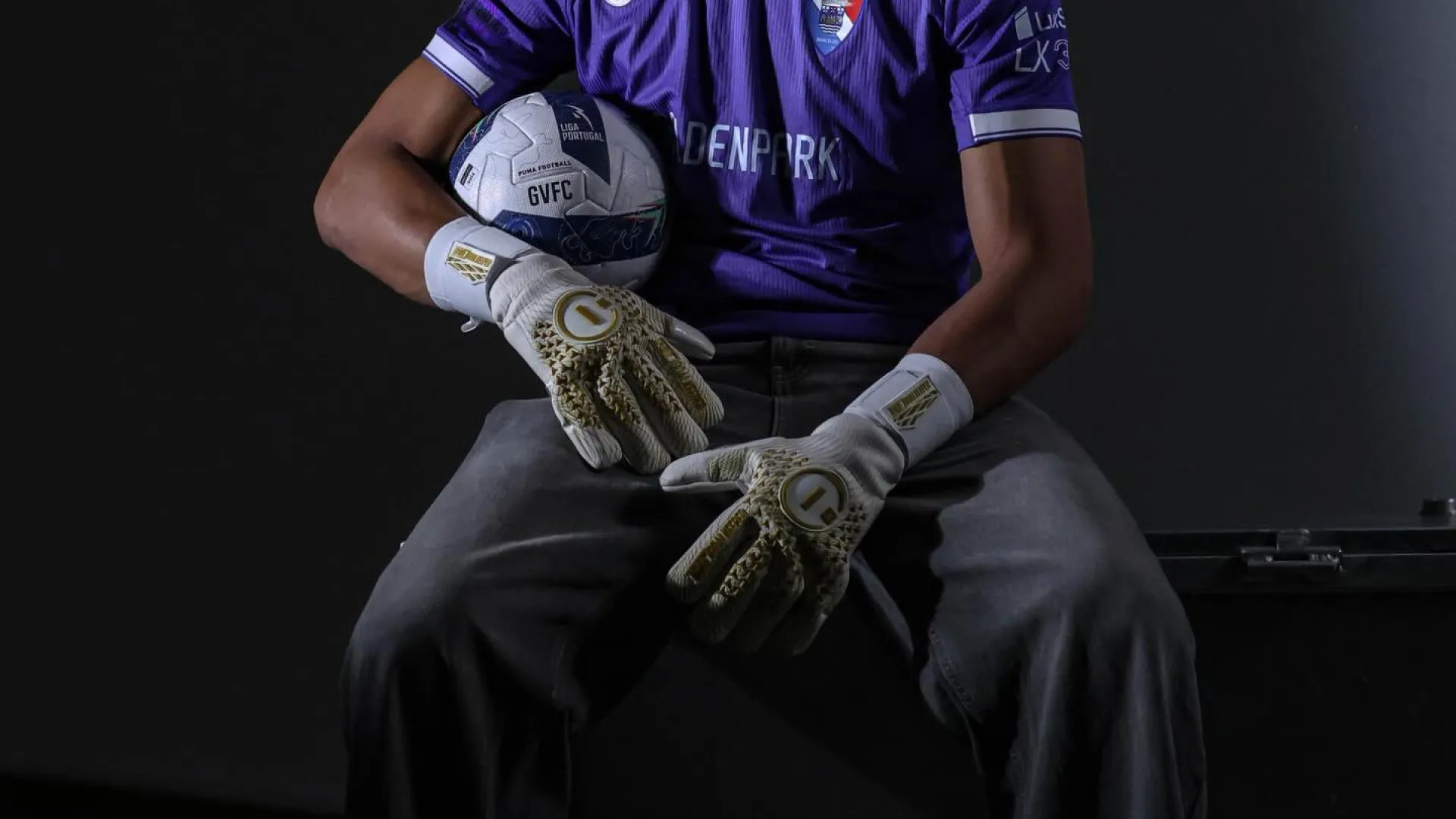 
                    Oficial: Gil Vicente contrata substituto de Andrew no Brasil
                