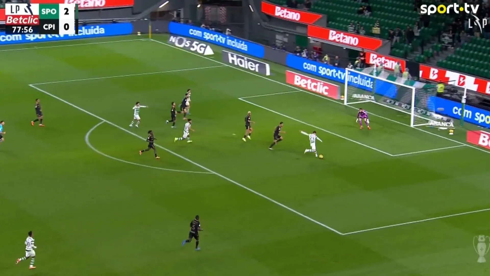 
                    Regresso em grande. Bragança voltou a marcar desta forma pelo Sporting
                