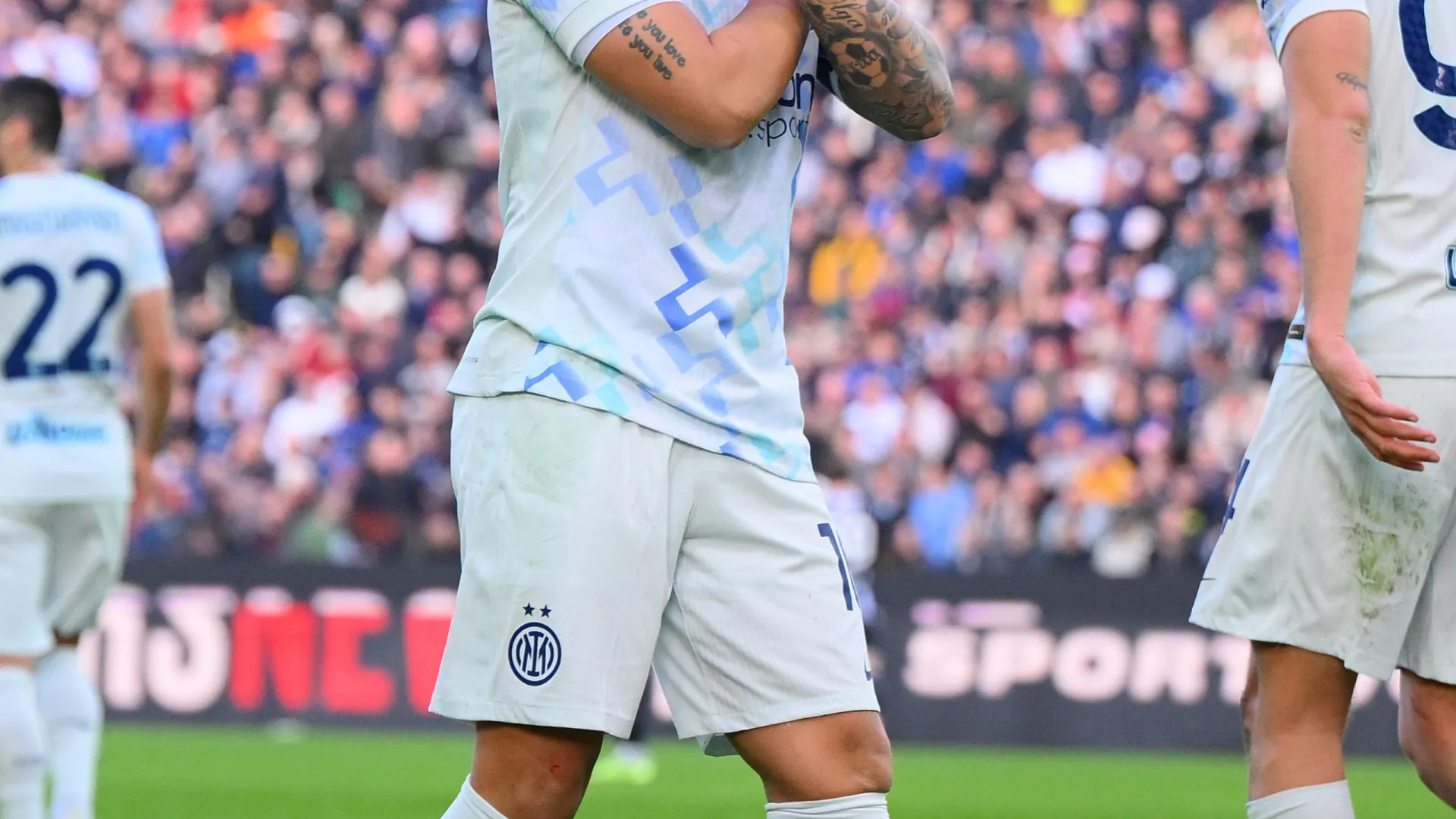 
                    Inter consolida liderança e distancia-se do AC Milan após bater a Udinese
                