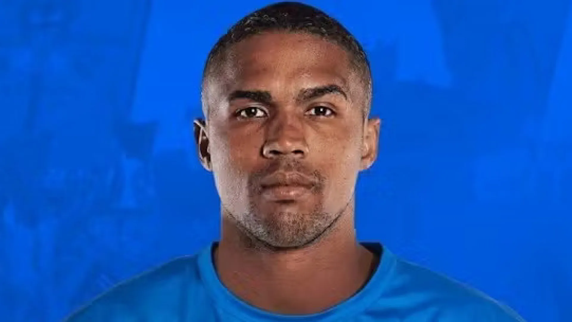 
                    EM DIRETO: Siga os rumores e os negócios do mercado de transferências
                