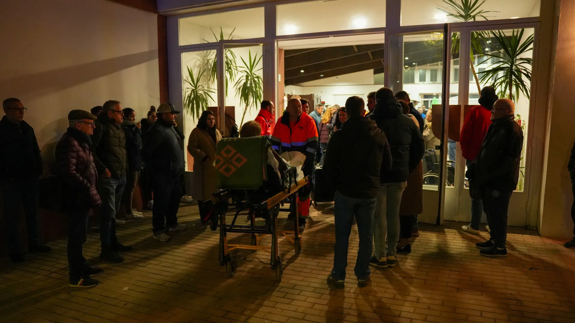 
                    Acidente em Espanha: Governo confirma 21 mortos e 30 feridos graves
                