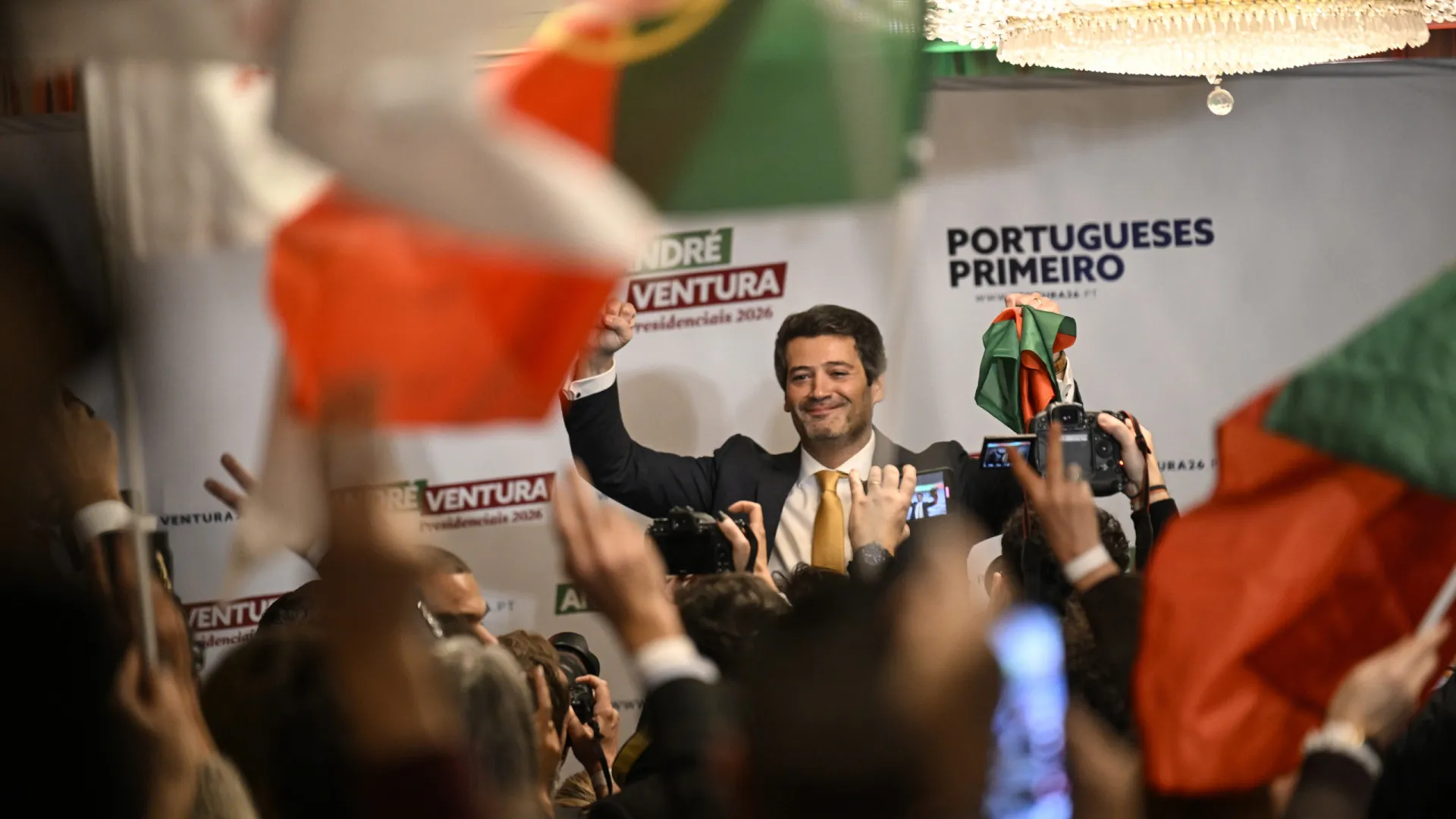 
                    André Ventura sobe percentagem em relação a legislativas mas perde votos
                