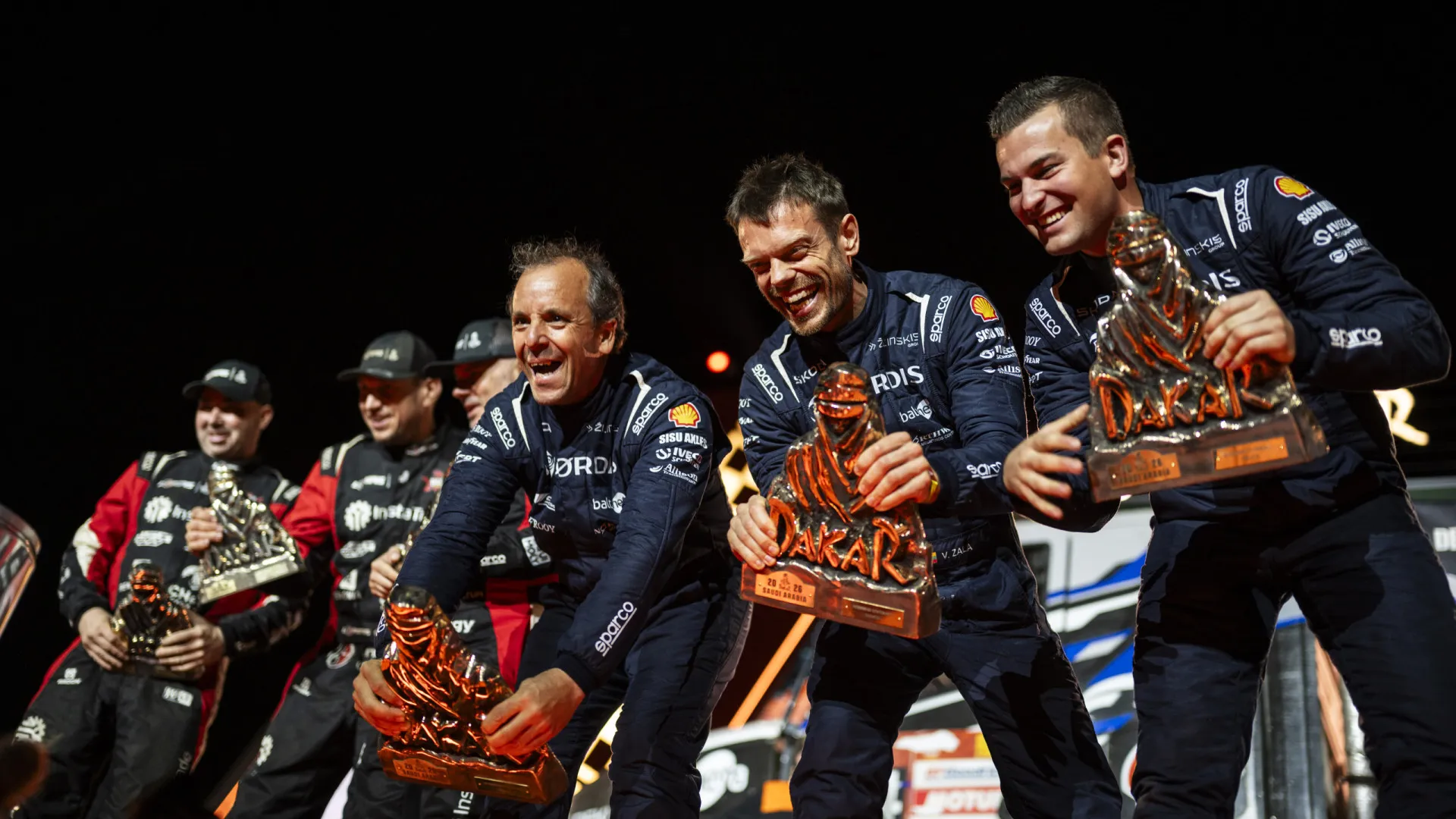 
                    Paulo Fiúza ganhou o Dakar. O percurso do primeiro vencedor português
                