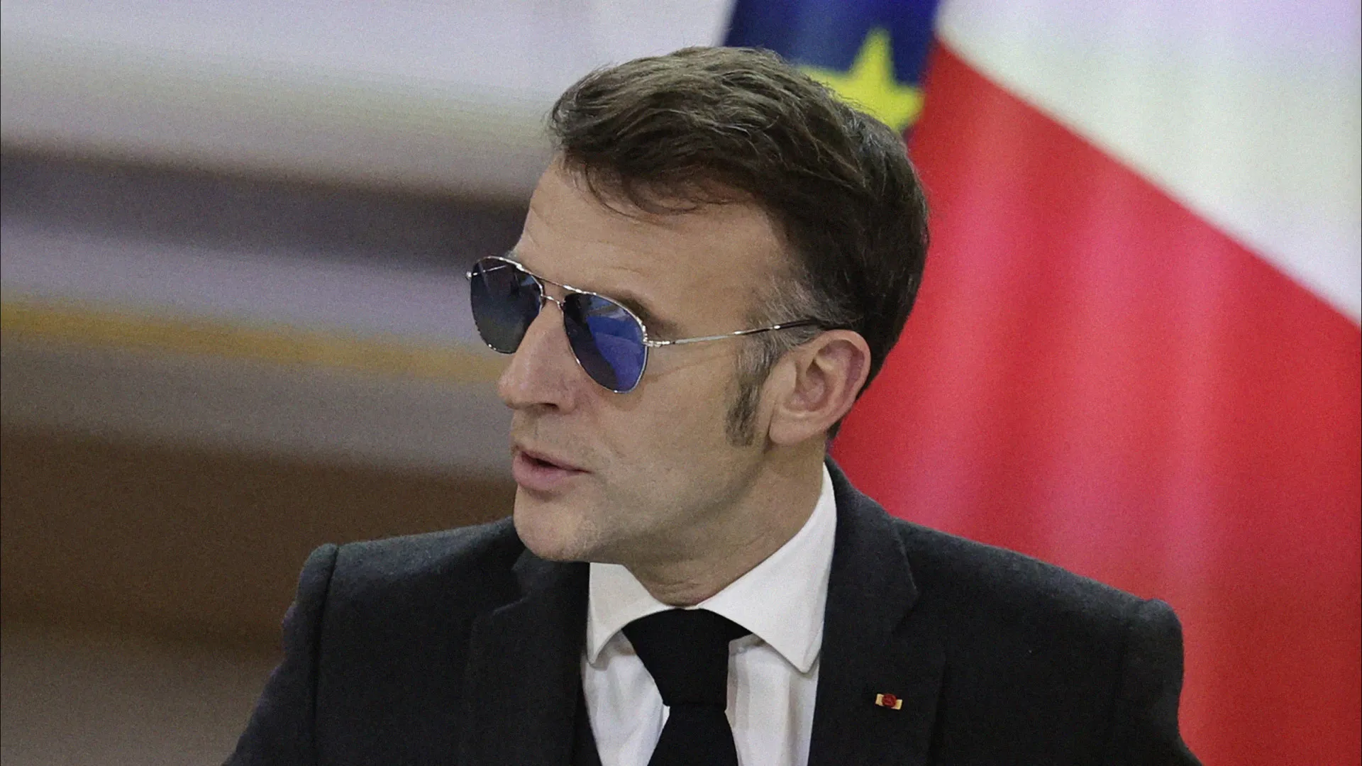 
                    Macron avisa que UE se 