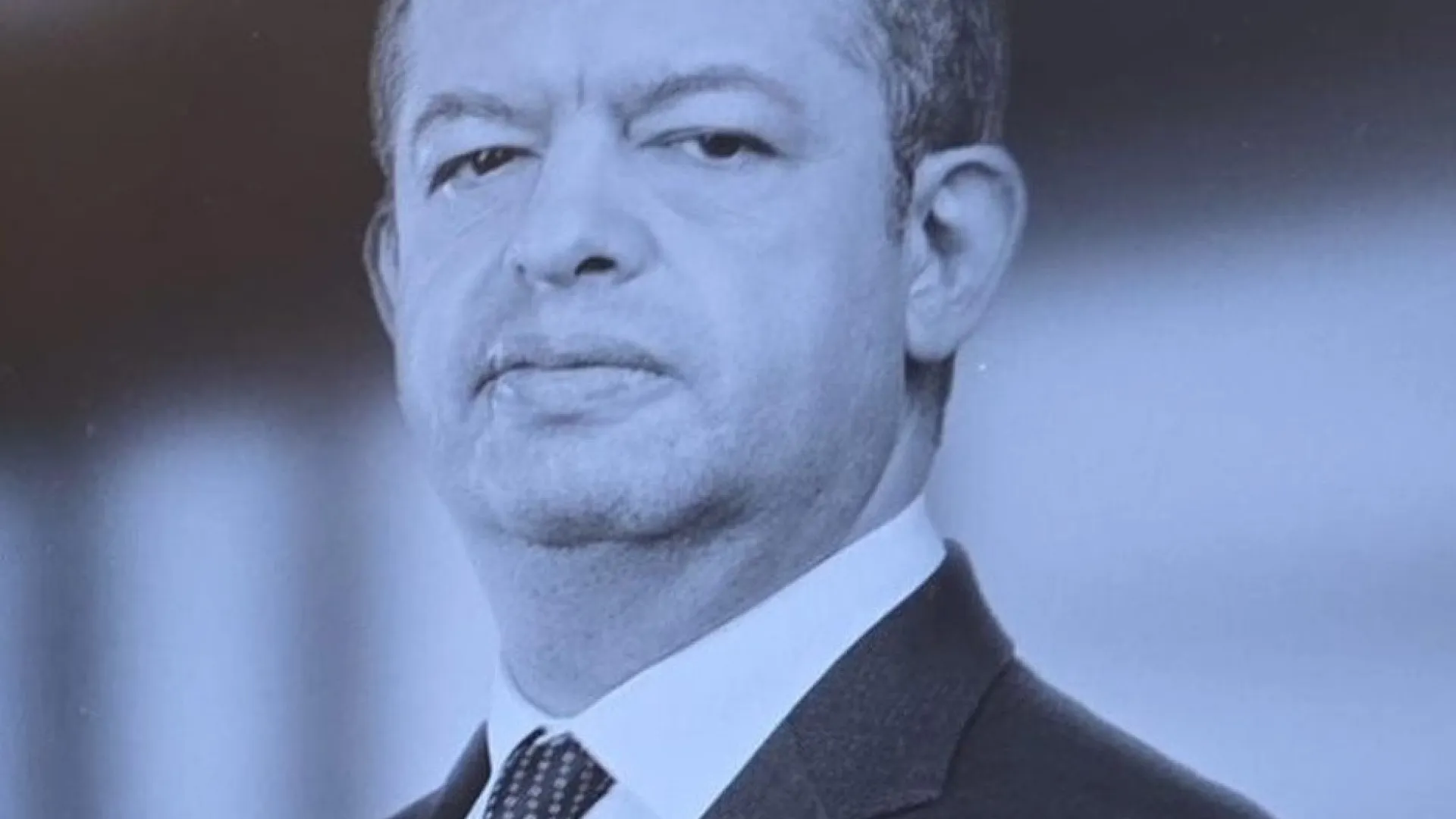 
                    Ferraz Reis: Crime ou suicídio? Petição 