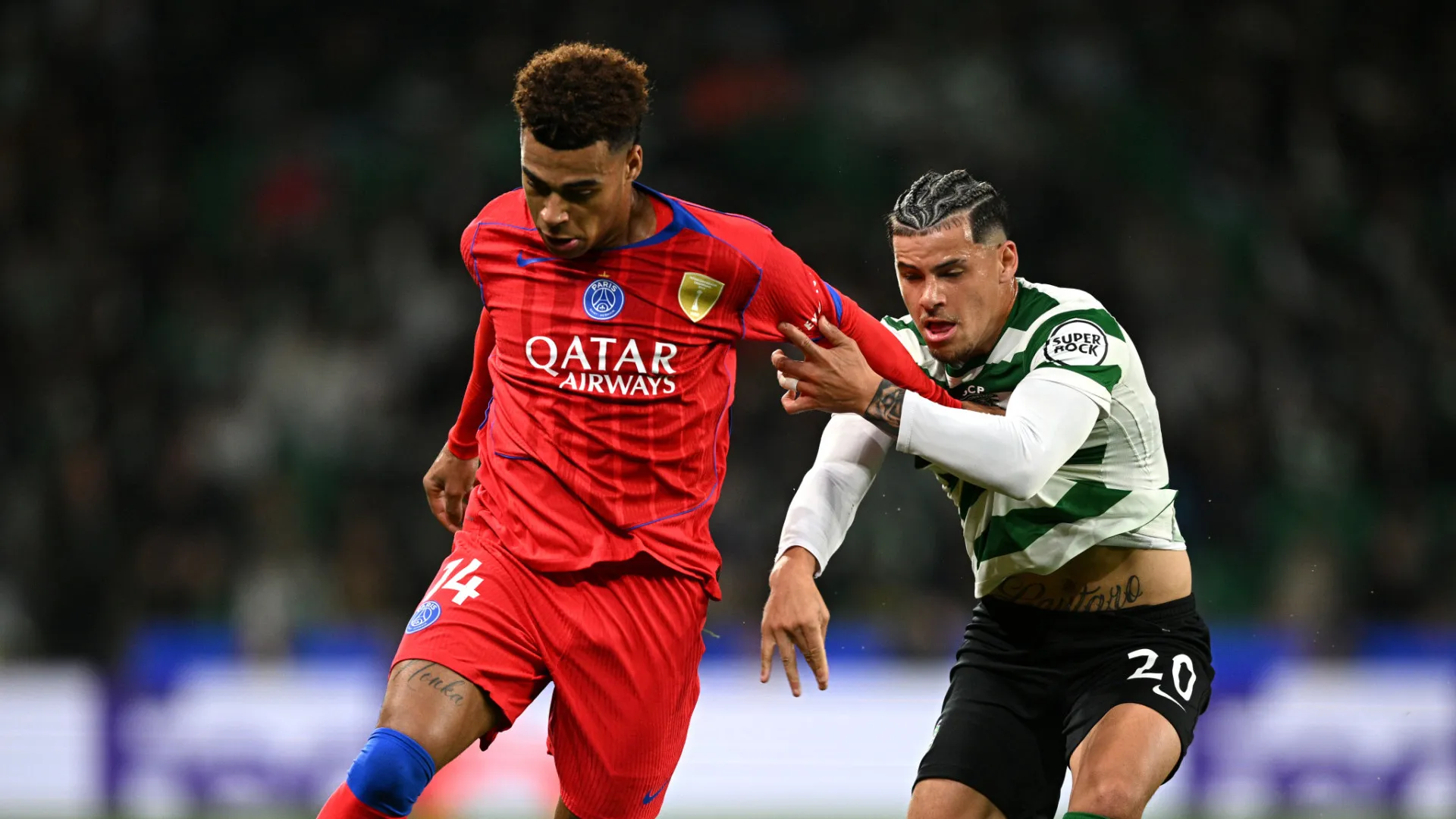 
                    EM DIRETO: Sporting sobe ao top8 e segue-se o Juventus-Benfica
                