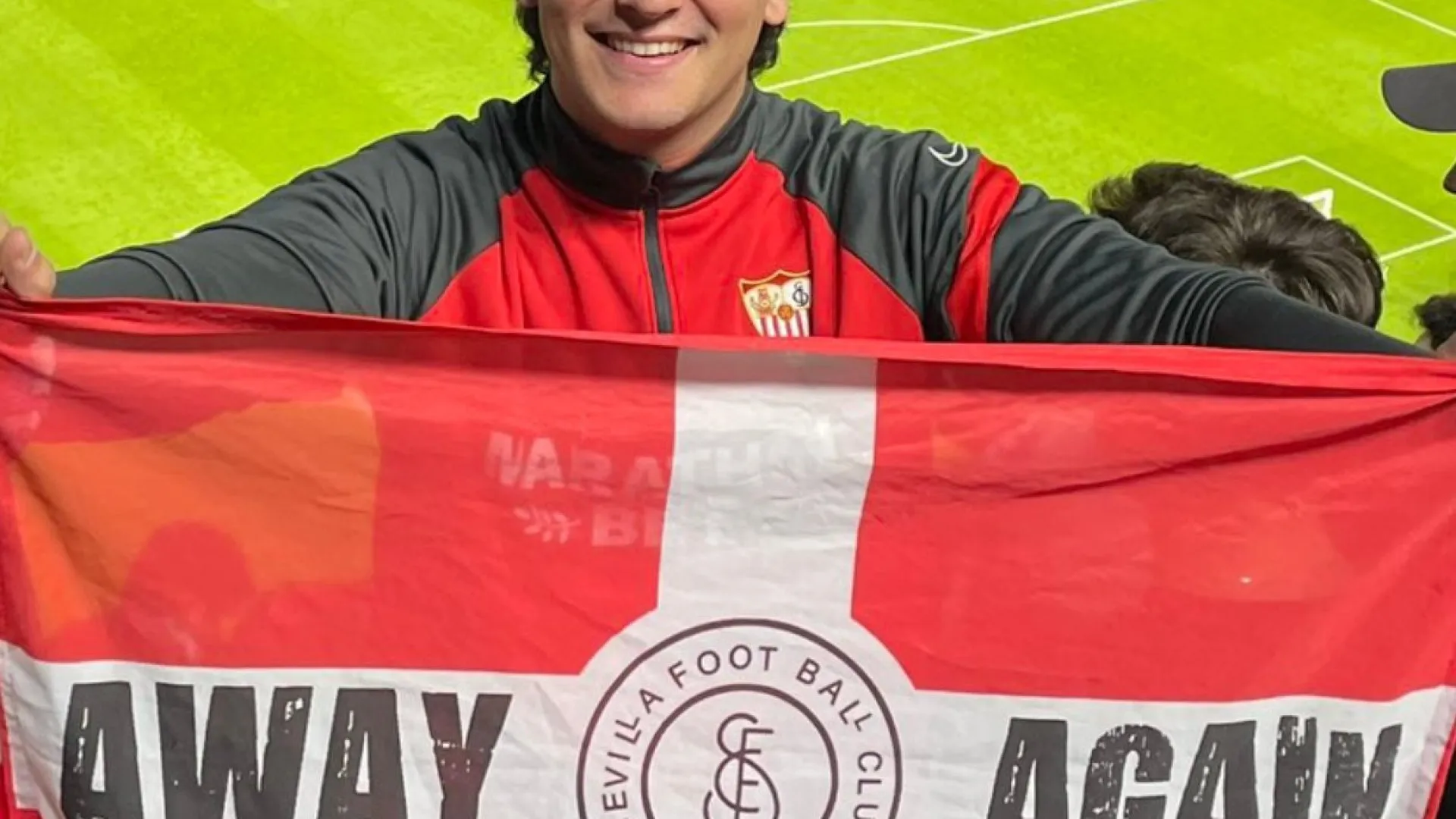 
                    Maquinista que morreu em acidente na Catalunha era estagiário
                