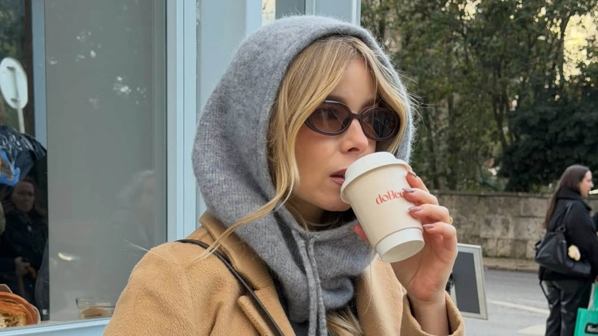 
                    Ou se ama, ou se odeia. Balaclavas estão na moda e são ideais para o frio
                