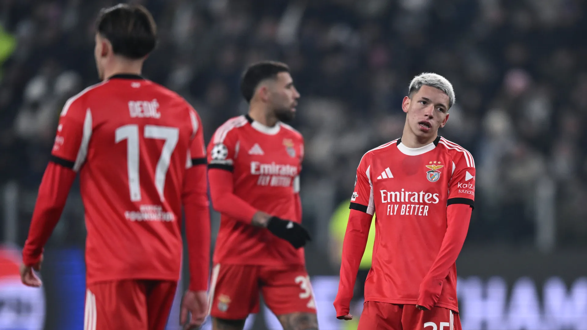 
                    Turim, palco de pesadelo. Benfica perde e vê playoff por um canudo
                