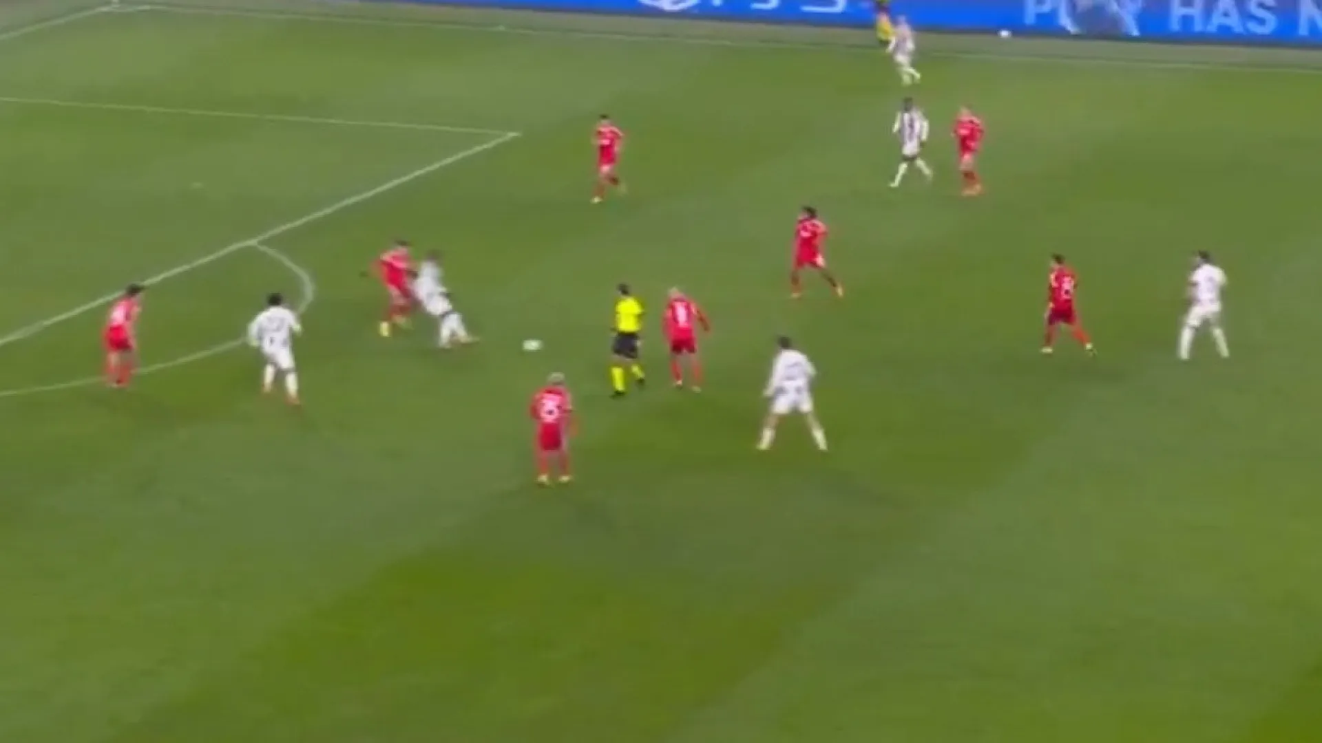 
                    Benfica perdeu em Turim com estes golos e só milagre salva as águias
                