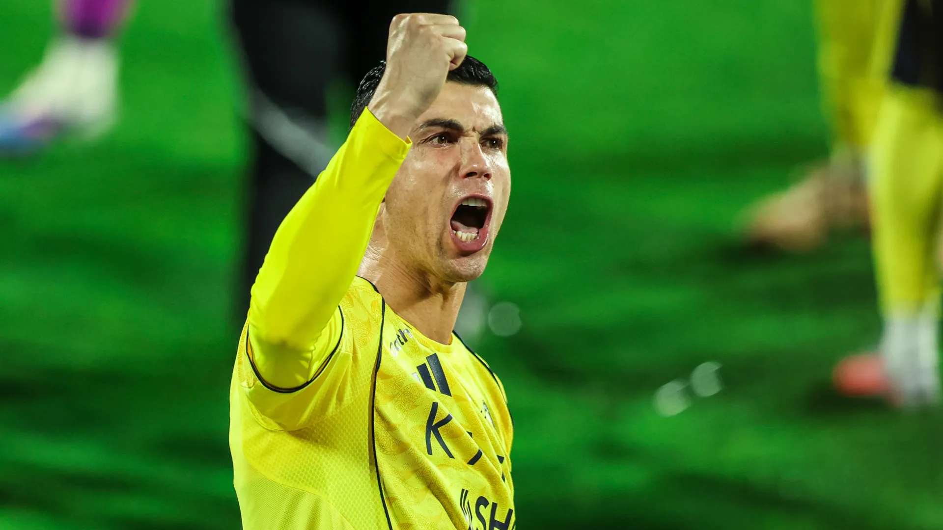 
                    Cristiano Ronaldo chega aos 960 golos e deixa recado na Arábia Saudita
                