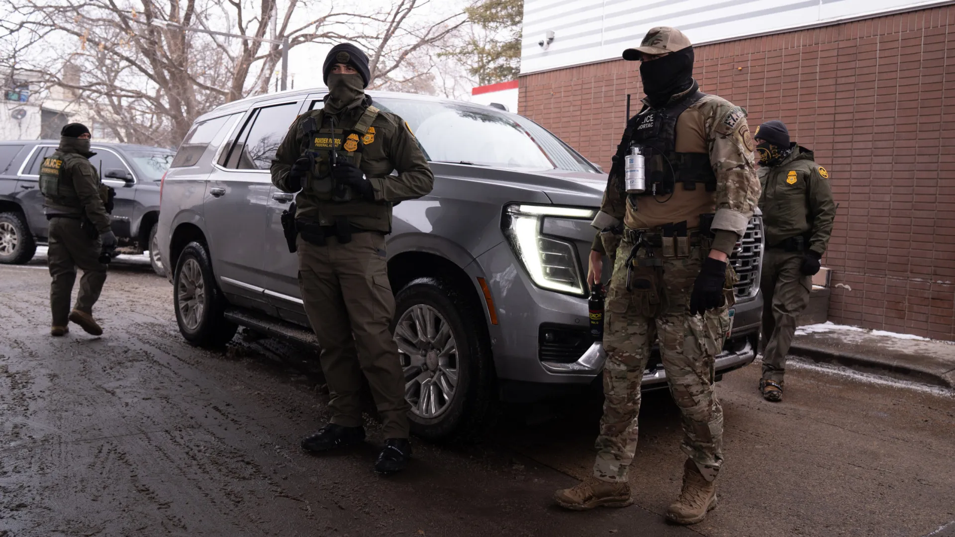 
                    Tribunal suspende restrição de táticas agressivas do ICE no Minnesota
                