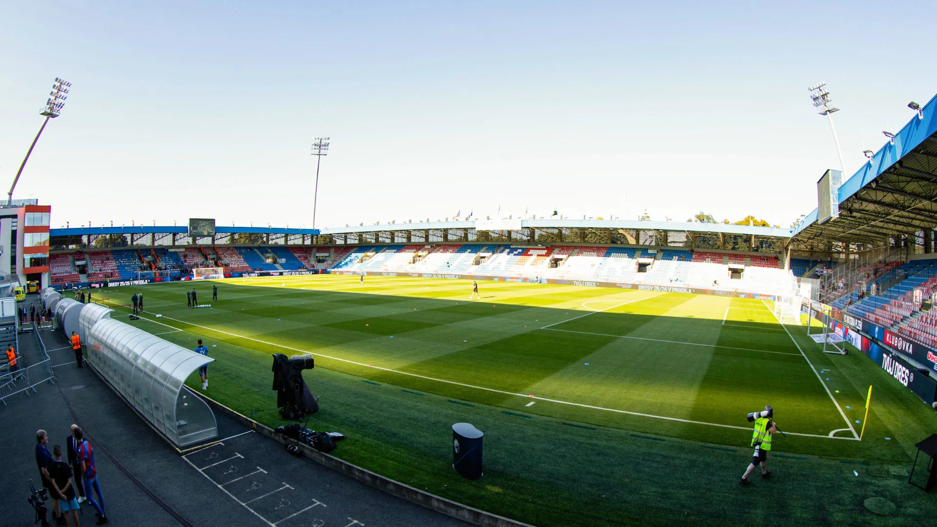 
                    EM DIRETO: FC Porto entra em cena na Europa antes do Sporting de Braga
                