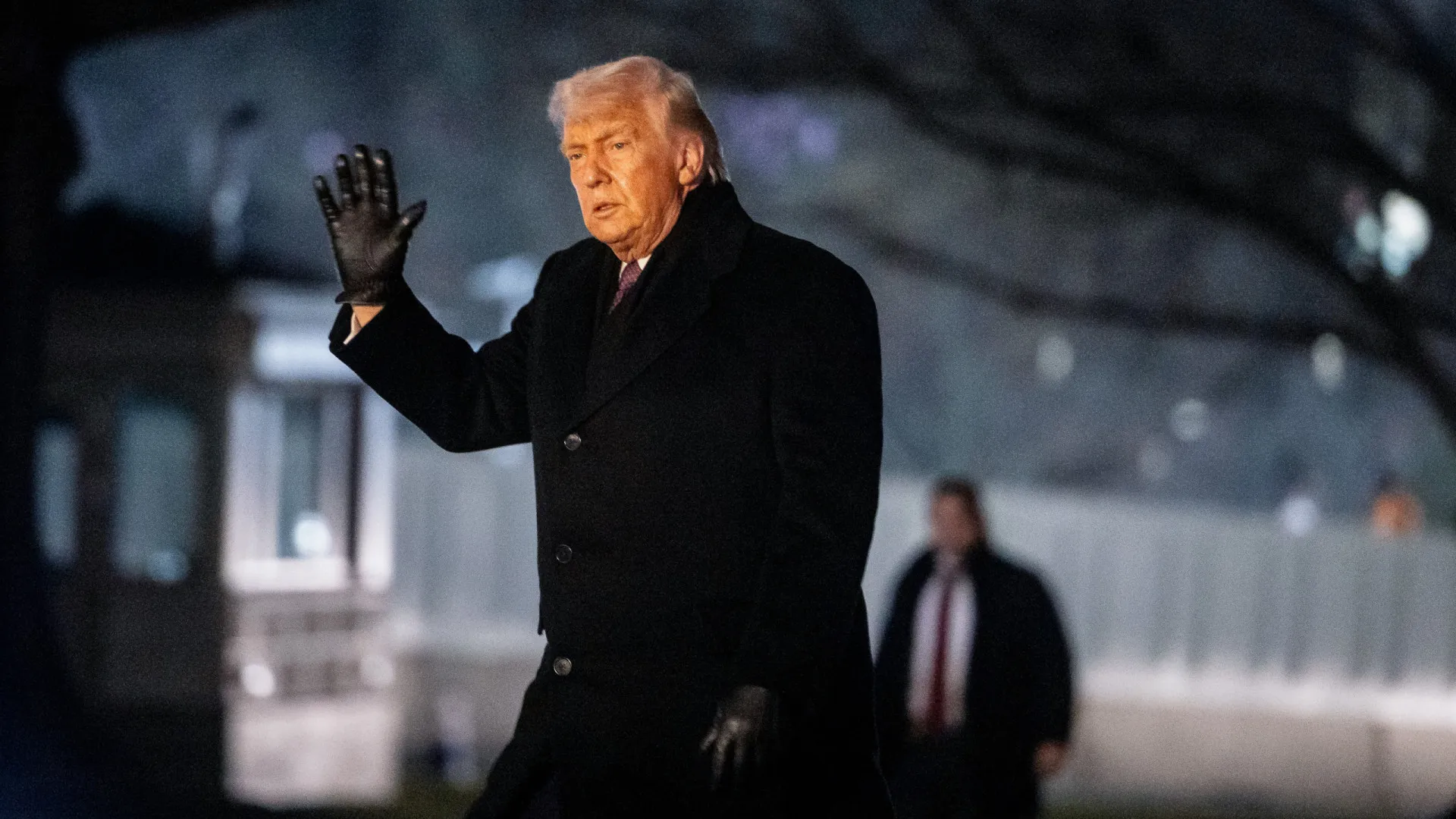 
                    EUA querem excluir igualdade de género ou diversidade da ajuda externa
                