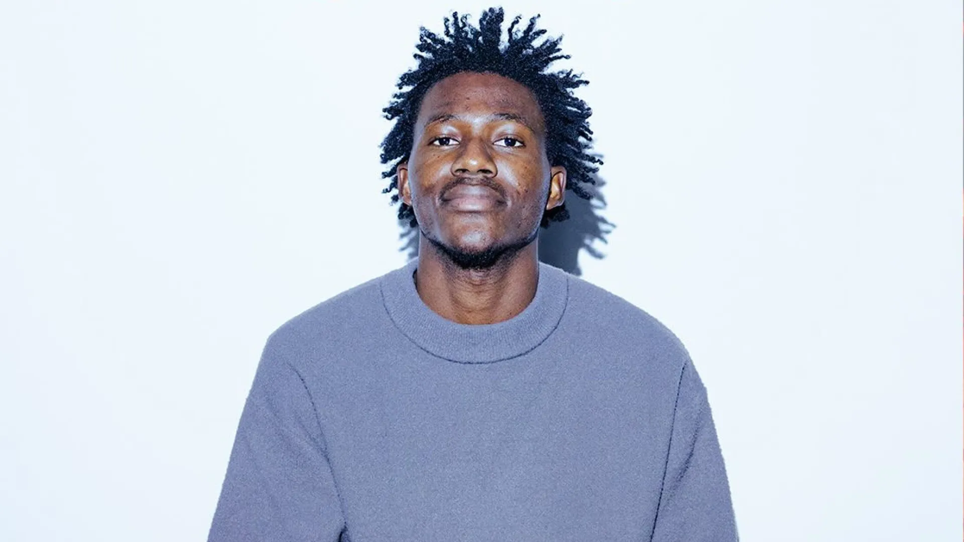 
                    Oficial: Primo de Désiré Doué deixa PSG e é reforço do Estrela da Amadora
                