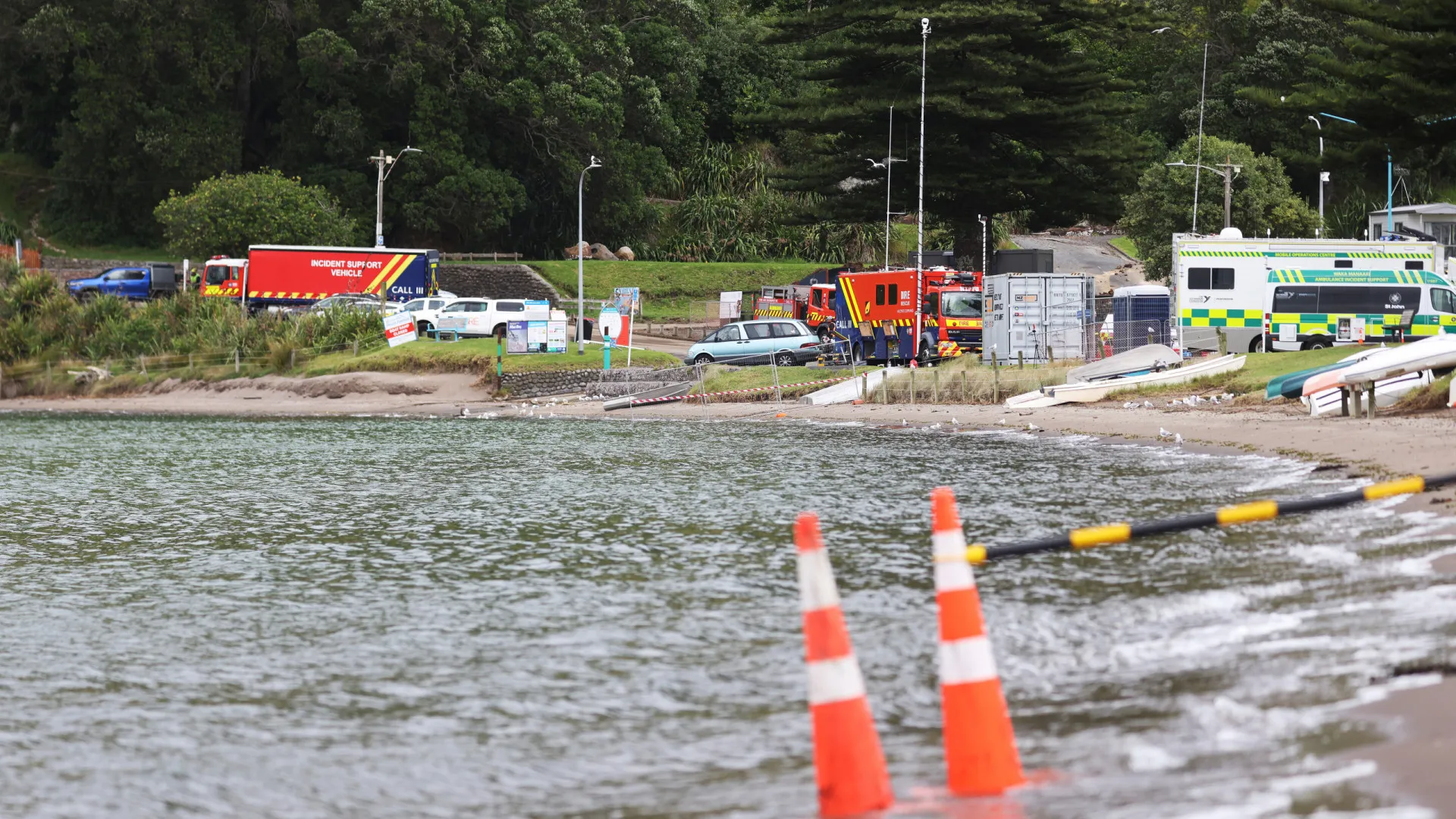 
                    Deslizamento de terra na Nova Zelândia: Terminou operação de resgate
                