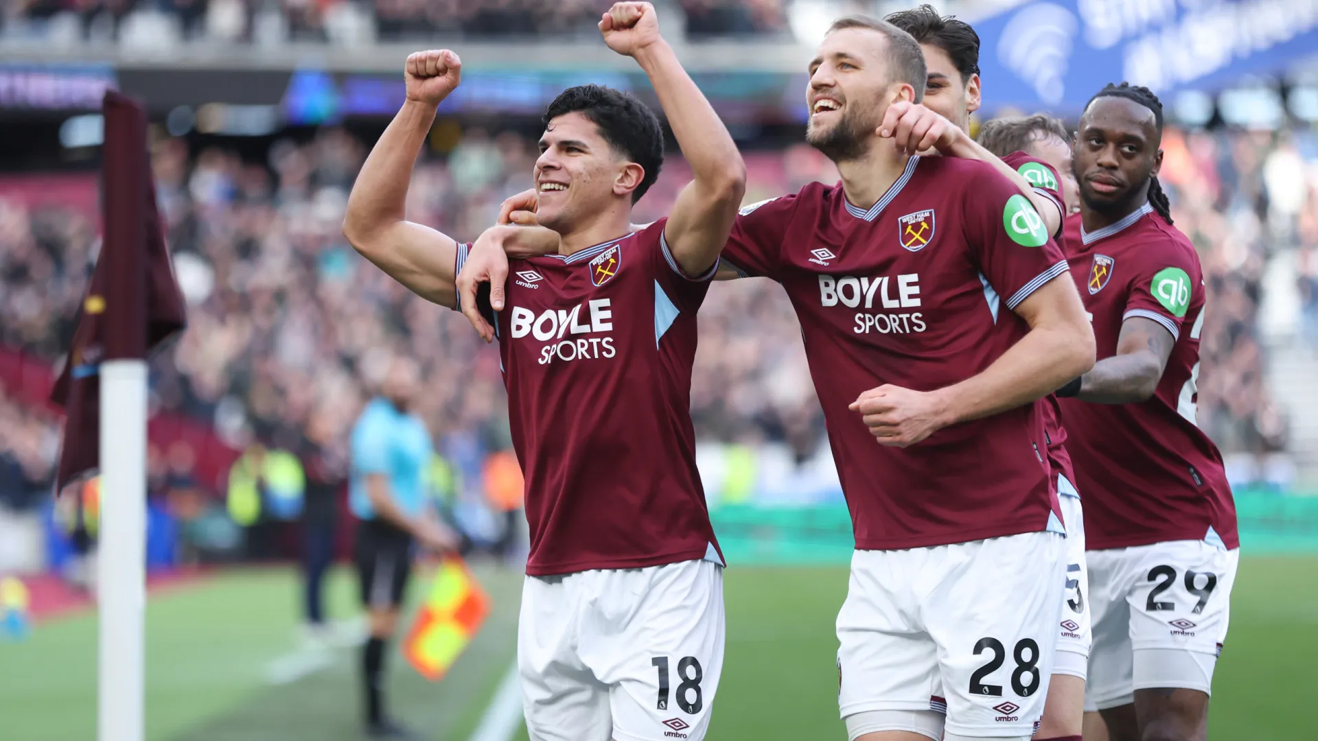 
                    Mateus Fernandes larga 'míssil' na crise do West Ham... e NES agradece
                