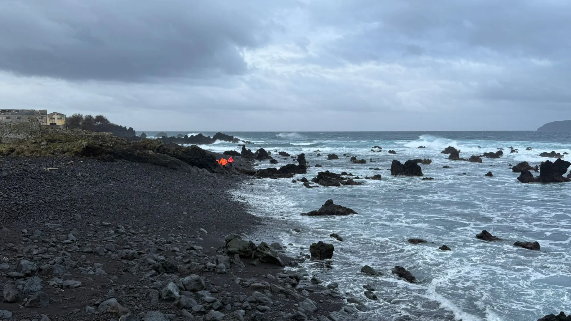 
                    Interrompidas buscas por homem desaparecido na ilha do Pico
                