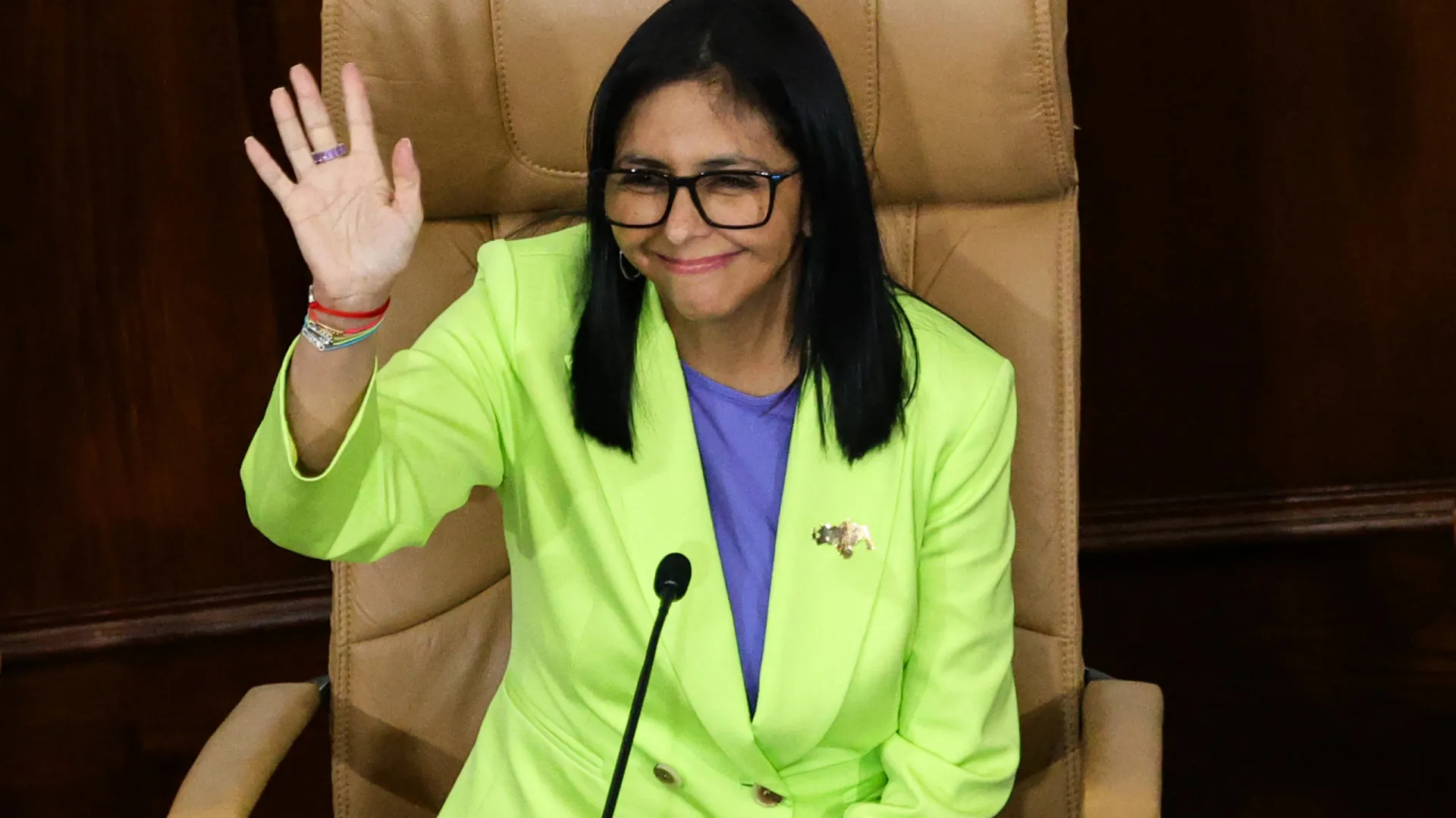 Presidente venezuelana quer relançar país como “gigante” do petróleo