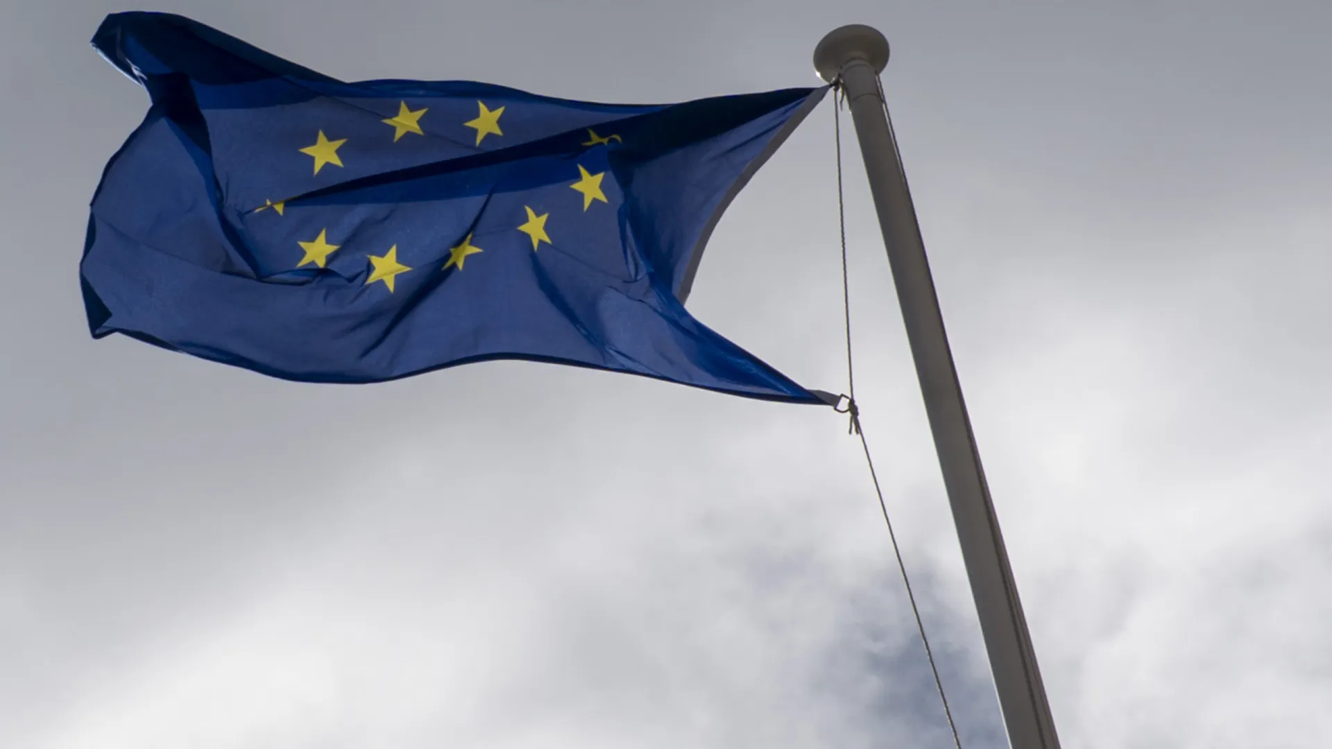 
                    UE quer propor aos EUA acordo sobre matérias-primas críticas
                