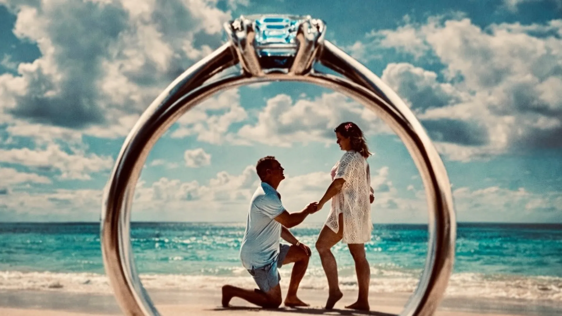 
                    Cantor Ricardo Azevedo está noivo. 