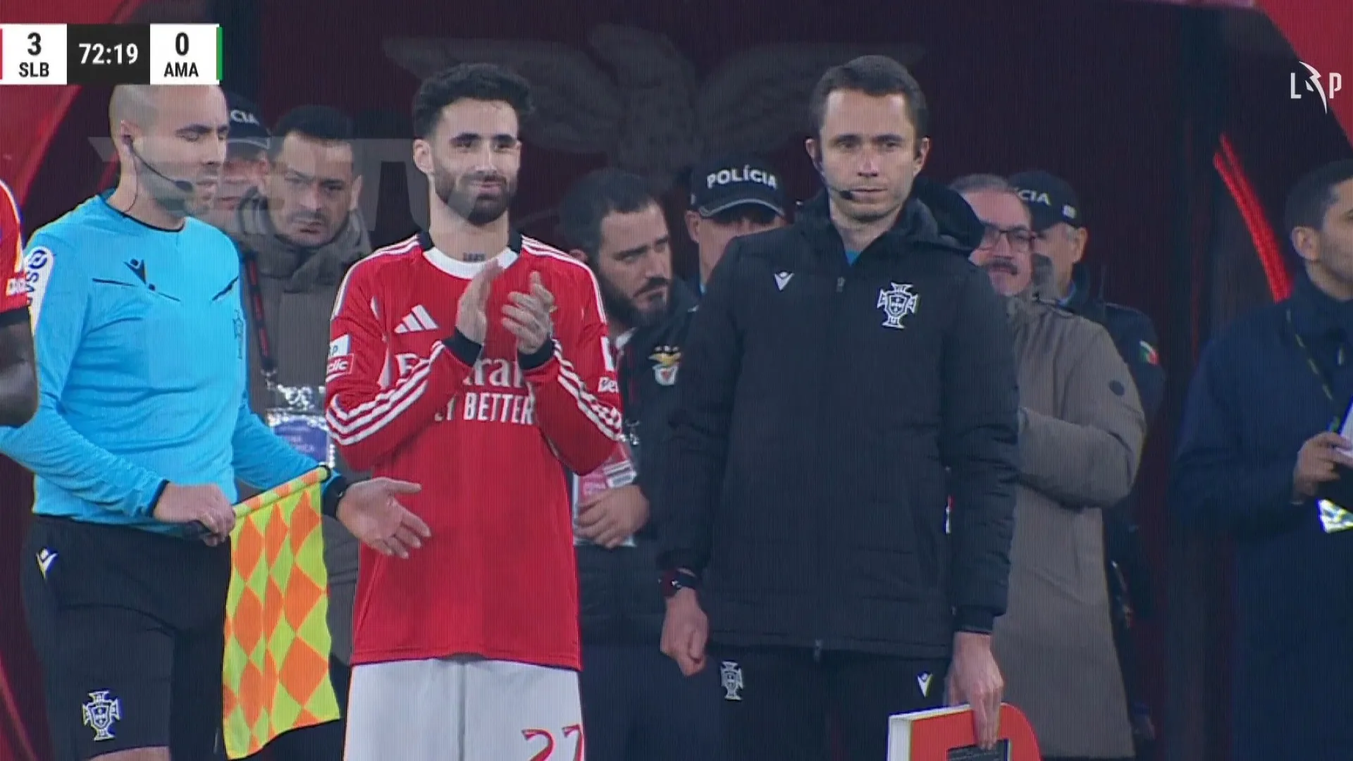 
                    Rafa Silva voltou a jogar na Luz e os adeptos do Benfica reagiram… assim
                