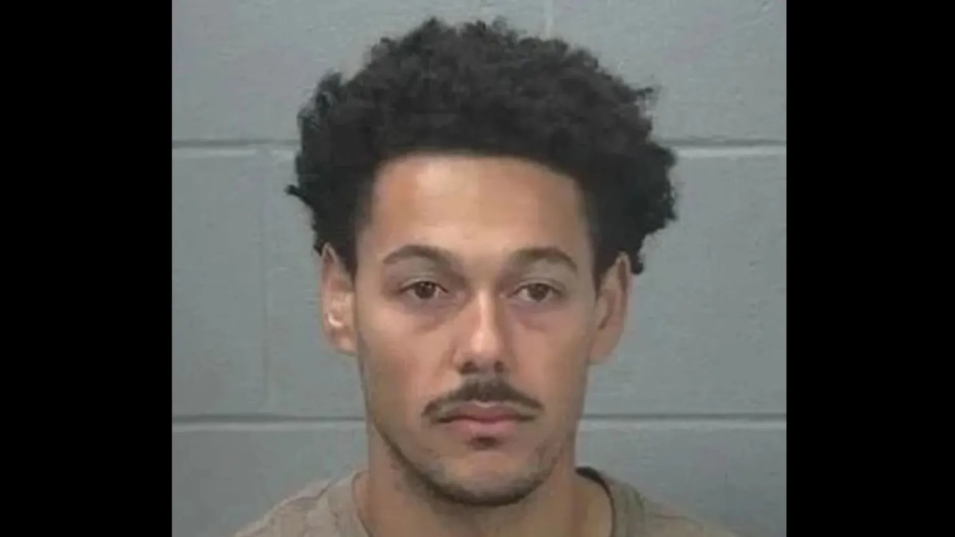 
                    Bebé de 12 semanas morre no 1.º dia em que ficou ao cuidado do pai
                