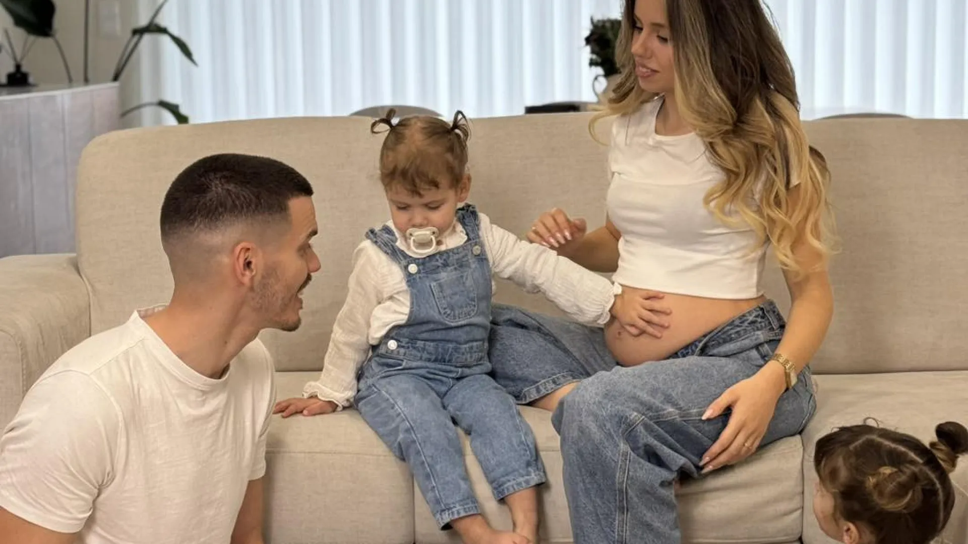 
                    Escritor Raul Minh'alma vai ser pai pela terceira vez
                