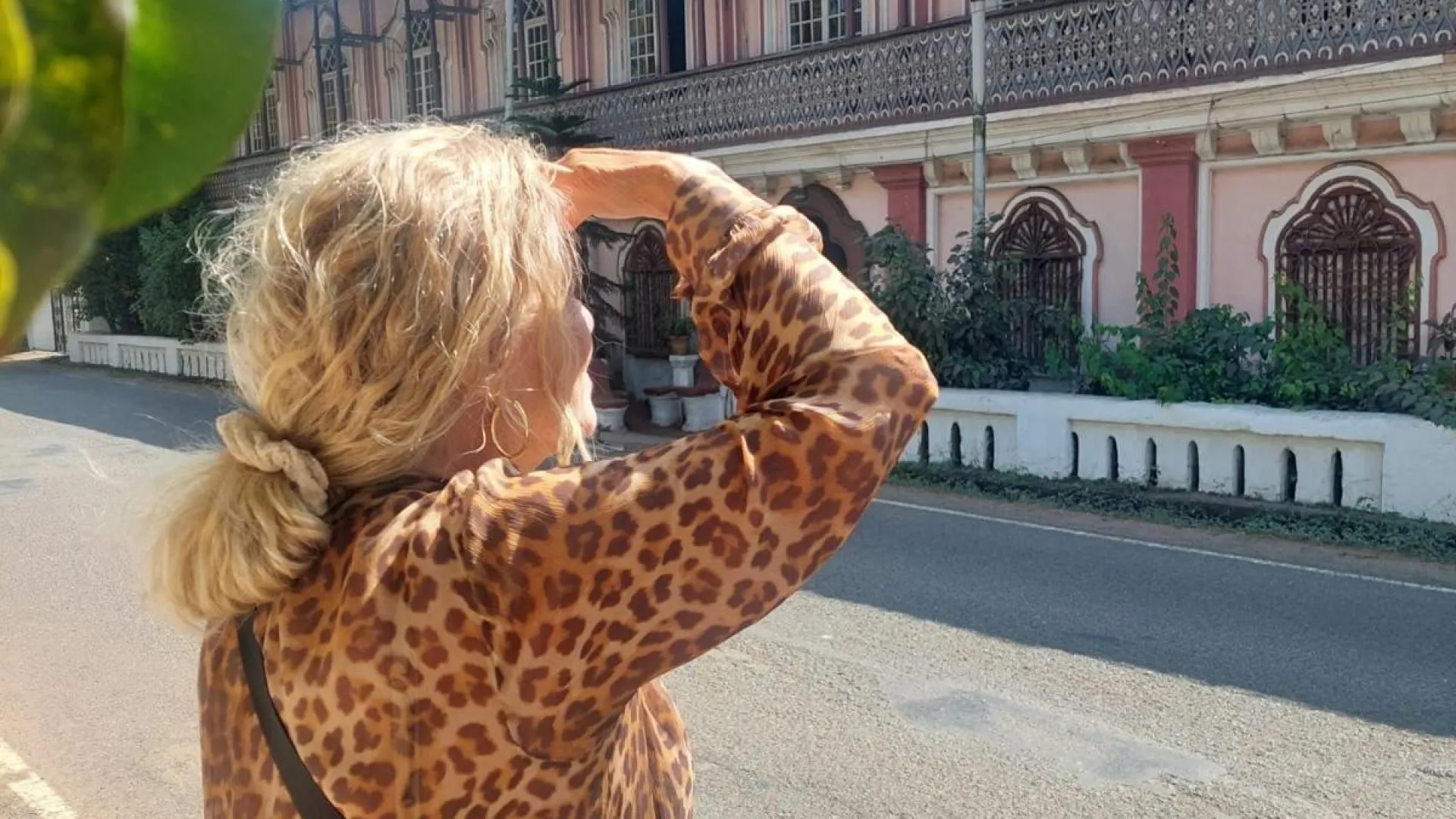 
                    Teresa Guilherme de férias na Índia. 