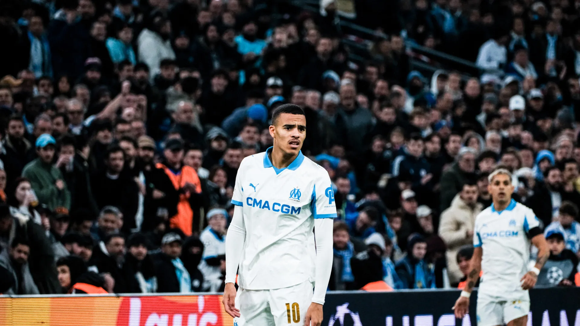 
                    Presidente do Marseille perguntou... à mãe se devia contratar Greenwood
                