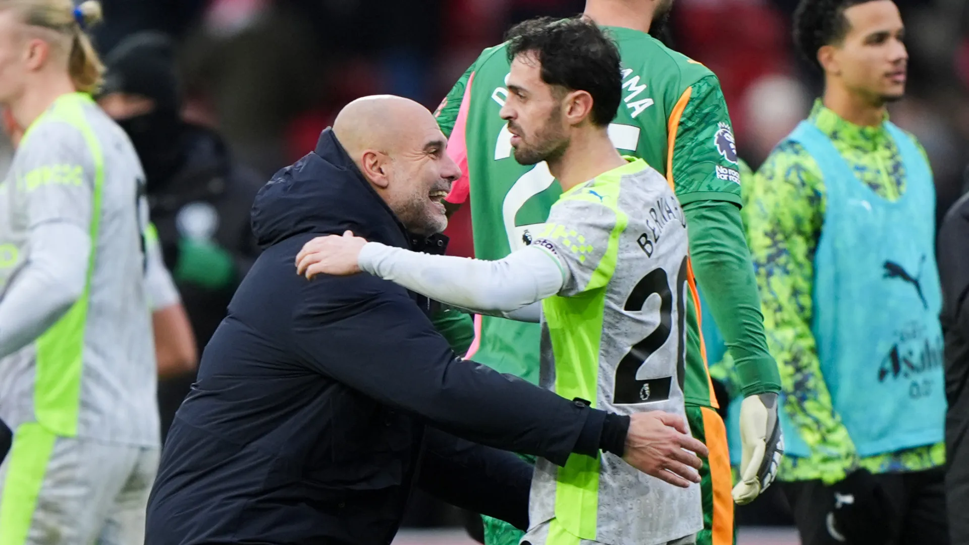 
                    À atenção do Benfica. O que diz Guardiola sobre futuro de Bernardo Silva
                