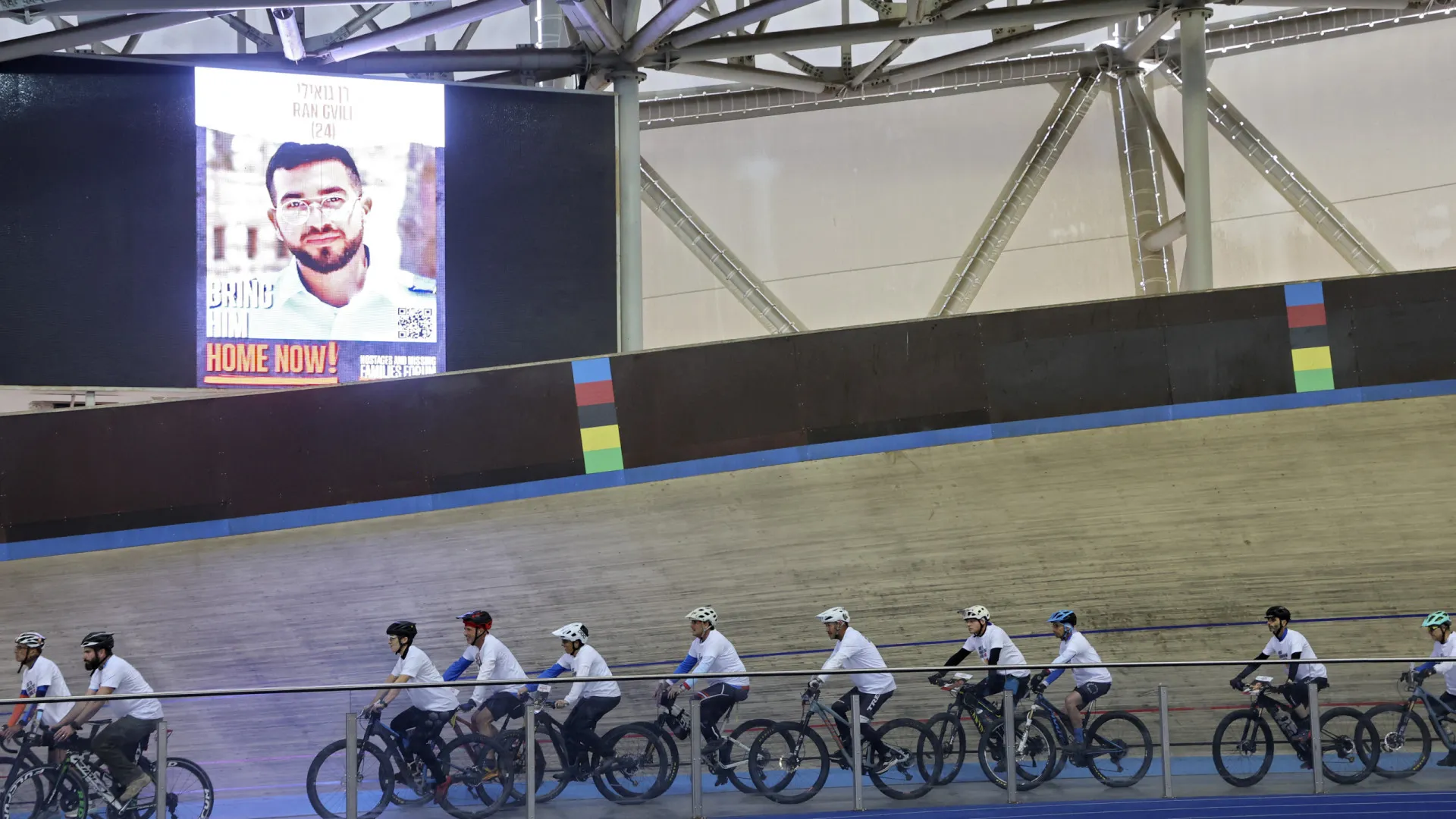 
                    Recuperado corpo de último refém do ataque do Hamas. Era português
                