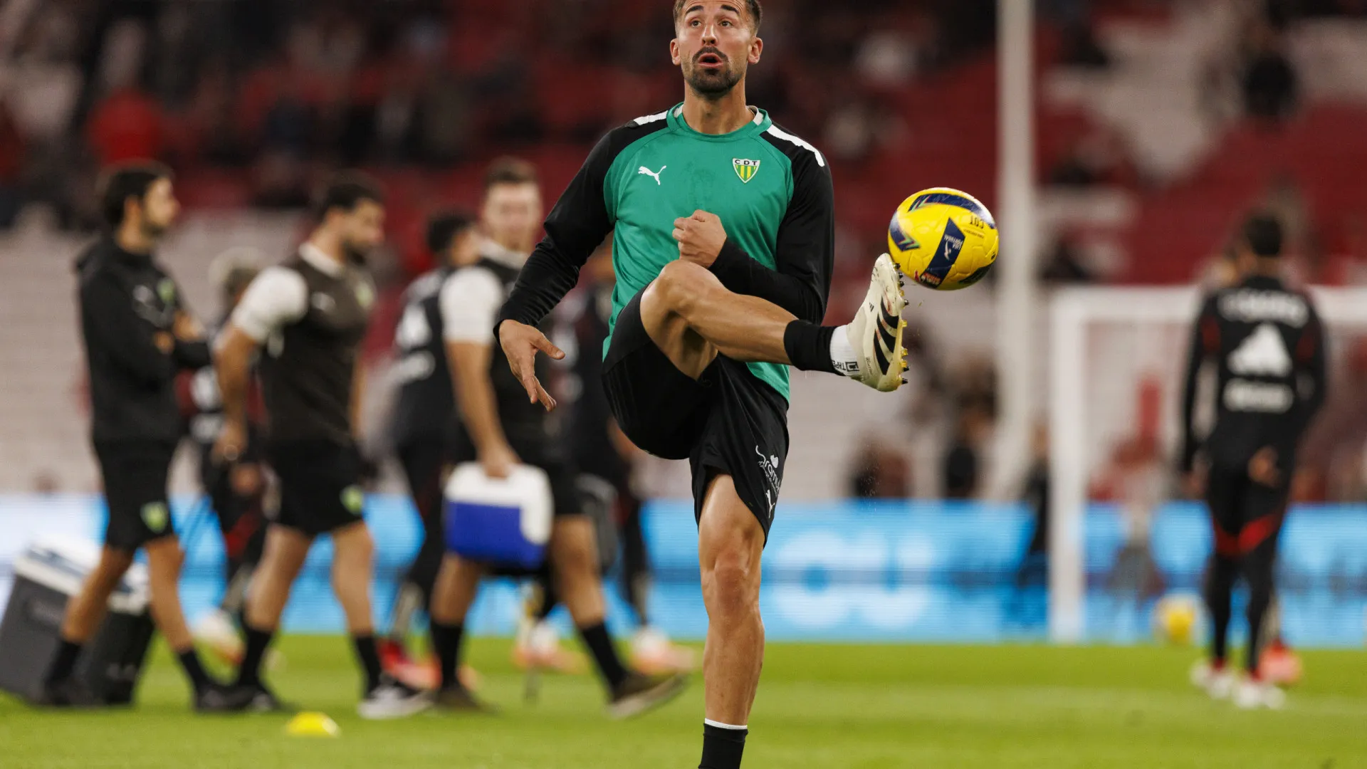 
                    Oficial: André Ceitil troca Tondela pelo Académico de Viseu
                