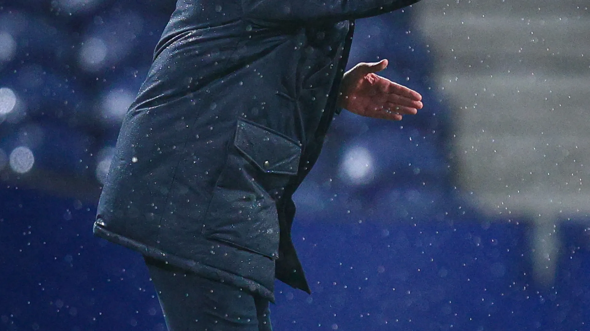 
                    César Peixoto deixa mensagem de apoio a Vasco Sousa: 