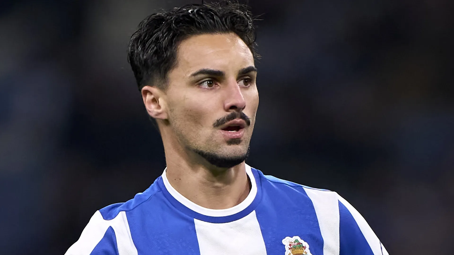 
                    Eustáquio dá 'pedrada no charco' e contorna destino no FC Porto
                