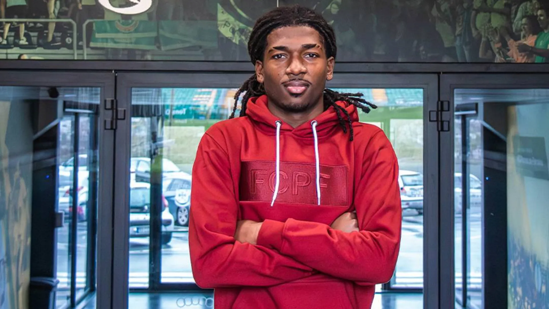 
                    Oficial: David Costa troca Torreense pelo Paços de Ferreira
                