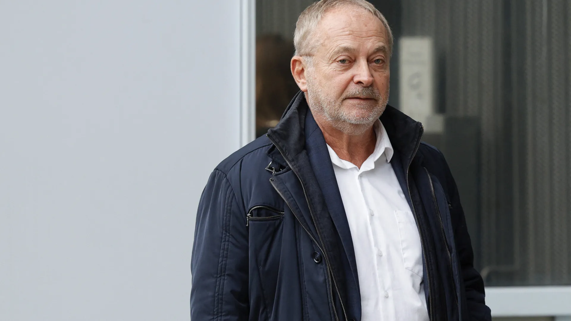 
                    Justiça francesa pede prisão para ex-senador acusado de drogar deputada
                