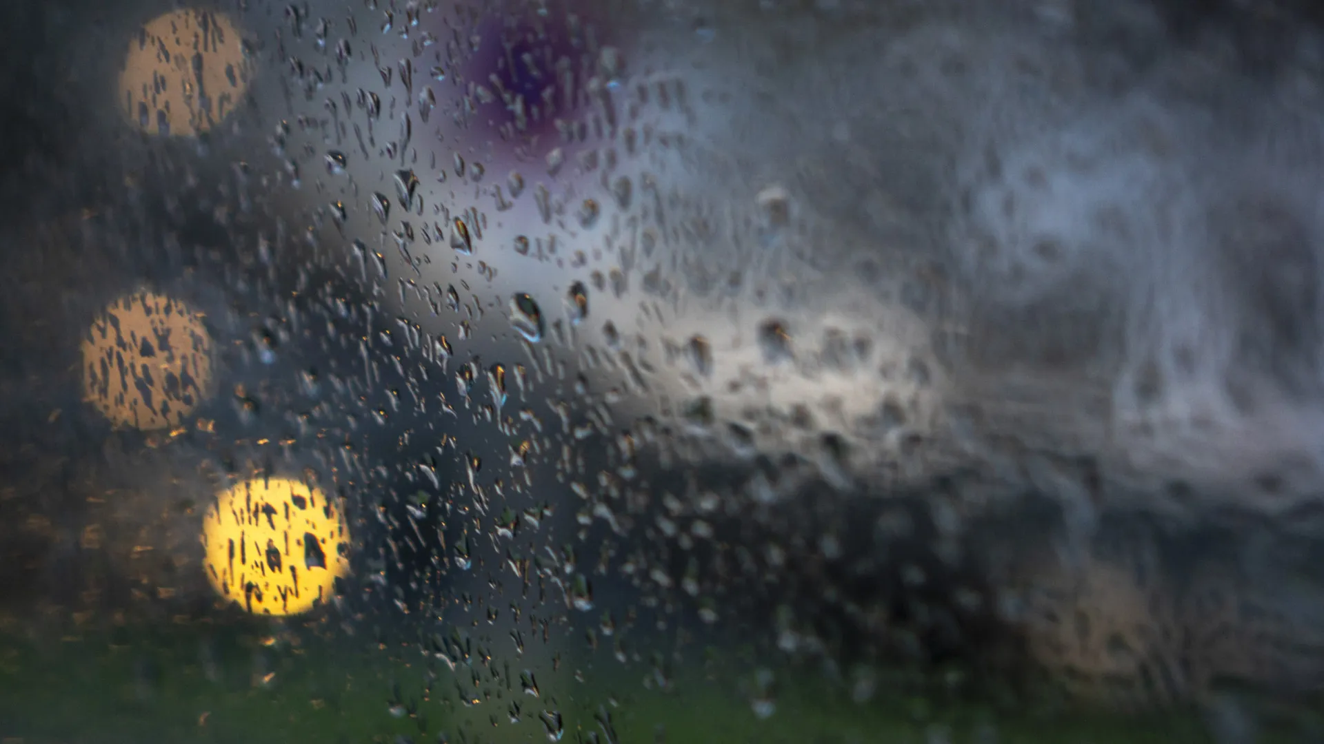 
                    Câmara de Aveiro alerta para risco de corte de vias e inundações pontuais
                