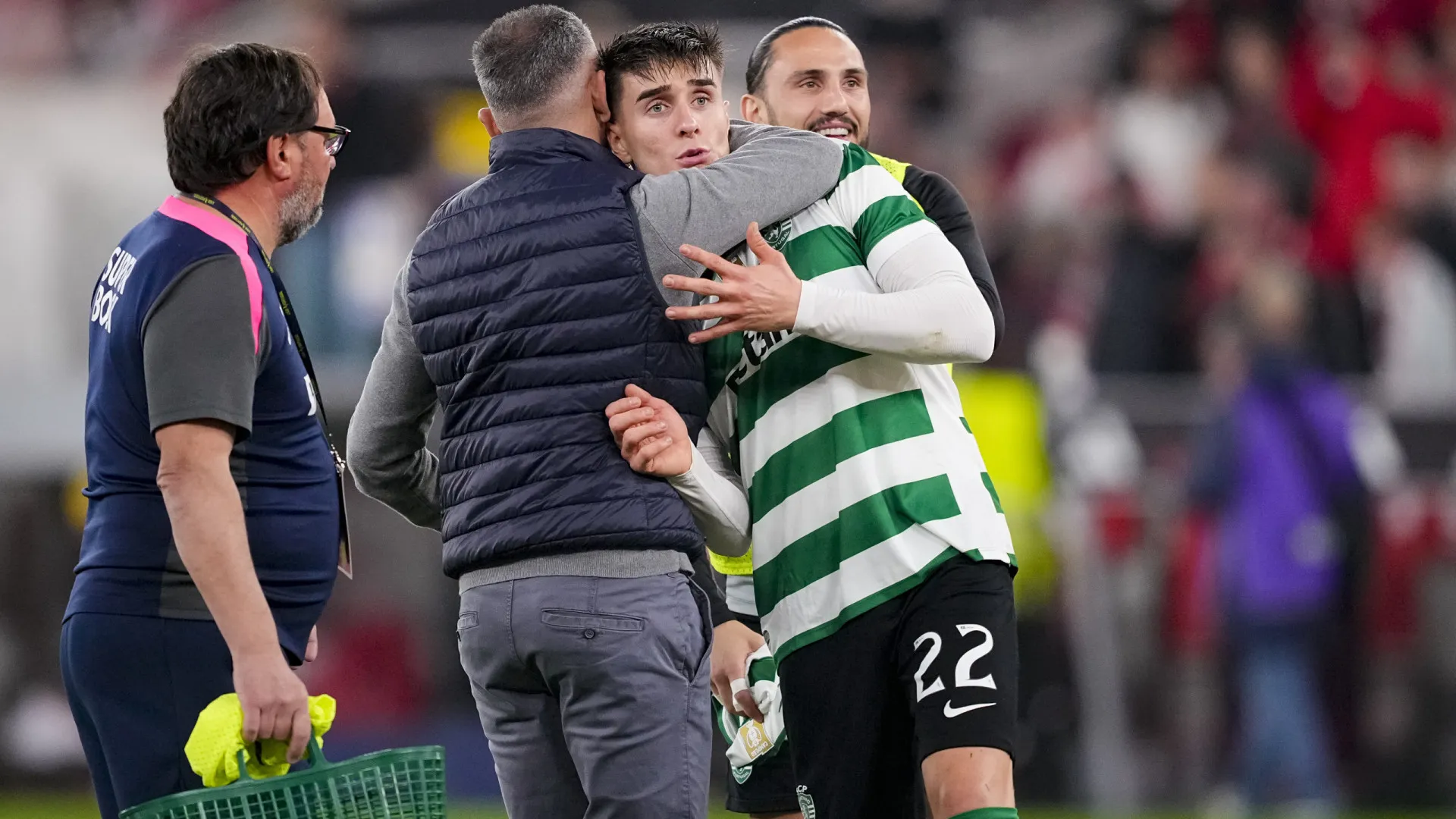 
                    Fresneda revela com Rui Borges o segurou no Sporting: 