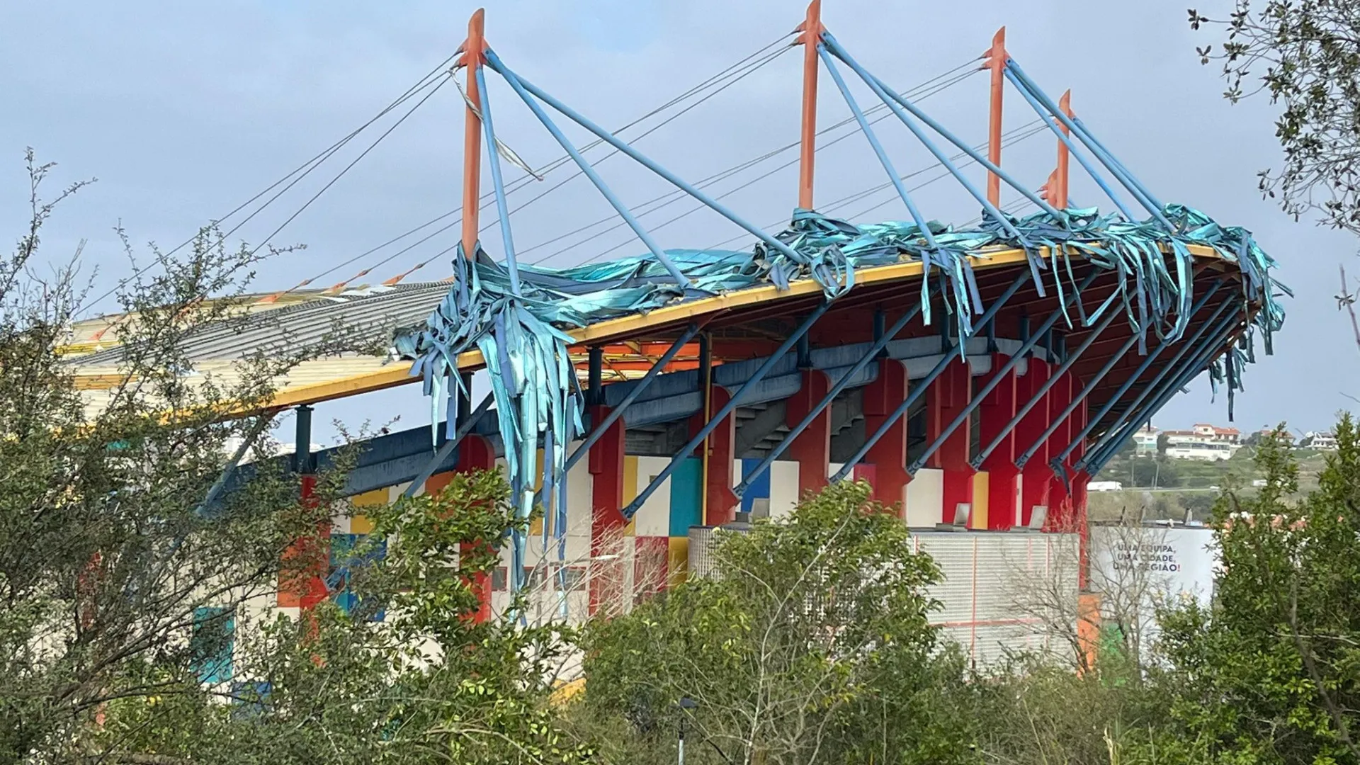 
                    Leirienses confrontam Marcelo: 