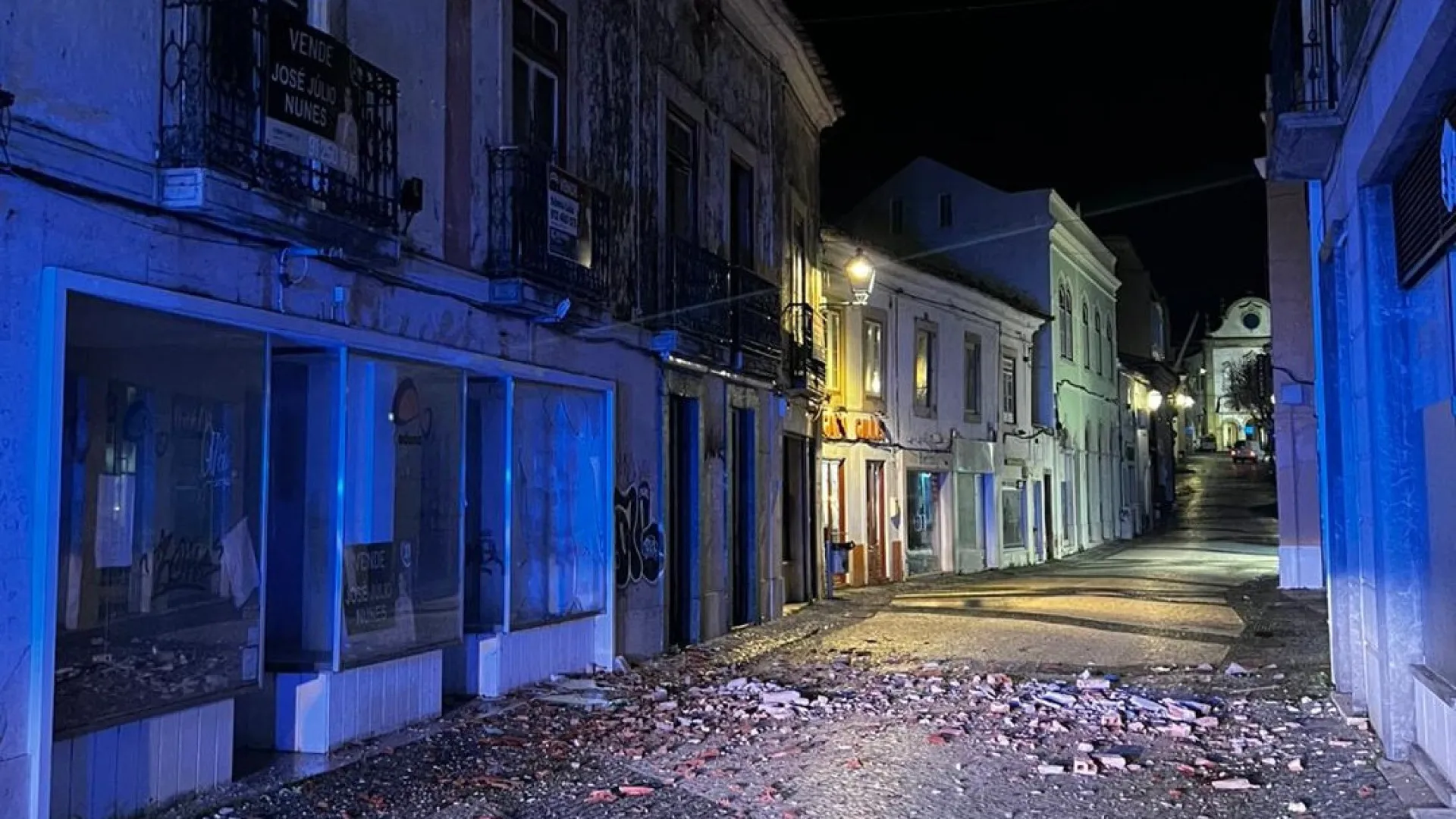 
                    Torres Vedras cancela Carnaval entre os dias 12 e 18
                