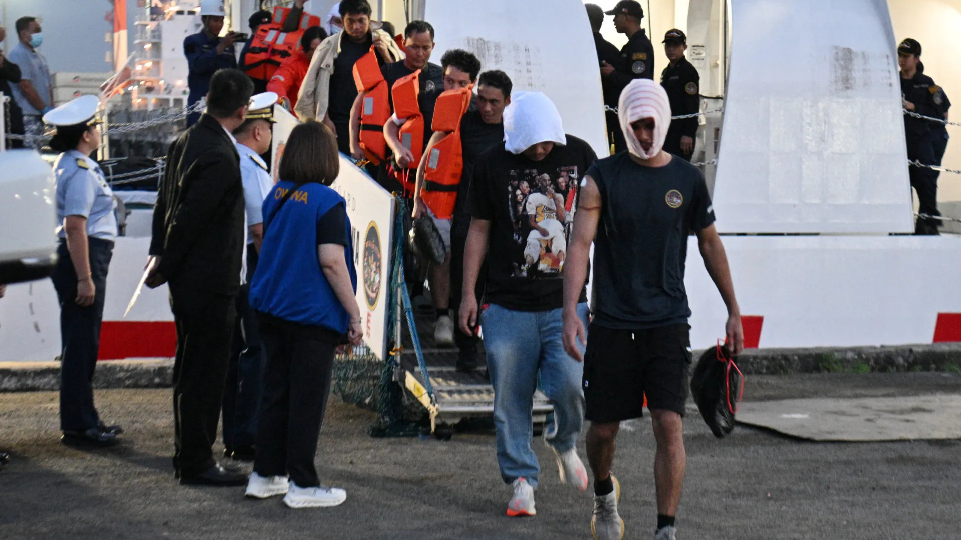 
                    Naufrágio em ferry filipino causou pelo menos 29 mortes
                