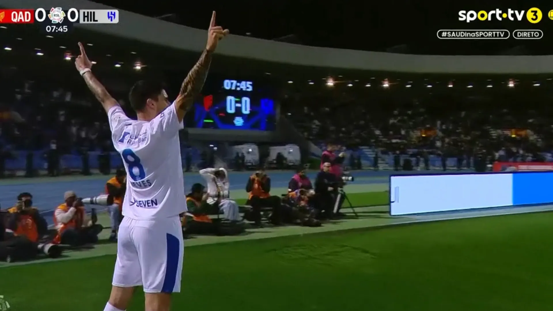 
                    O que fizeste, Rúben Neves? O golo de canto direto que vai correr mundo
                