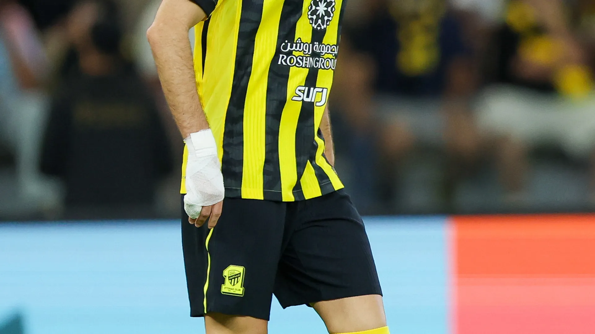 
                    'Caldo entornado'. Benzema recusa-se a jogar e Conceição pede reforços
                