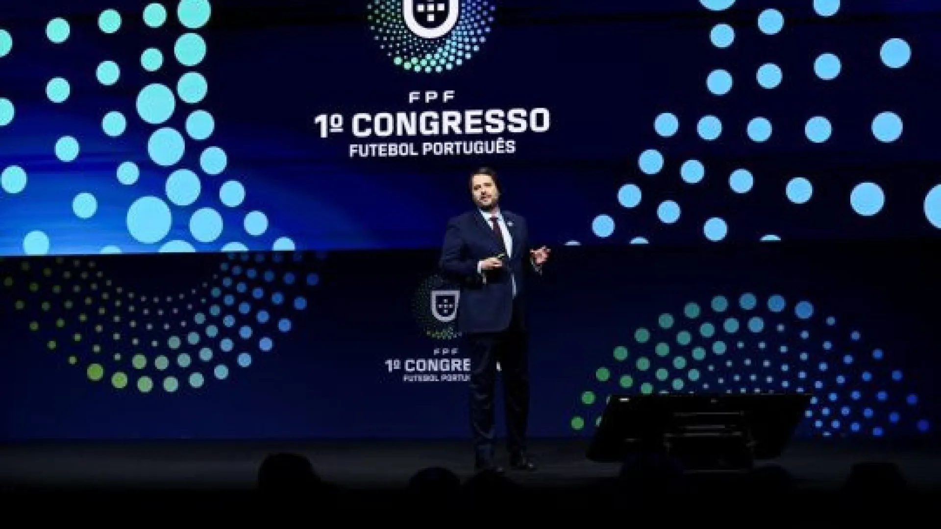 
                    FPF quer reformular quadros competitivos e direitos televisivos
                