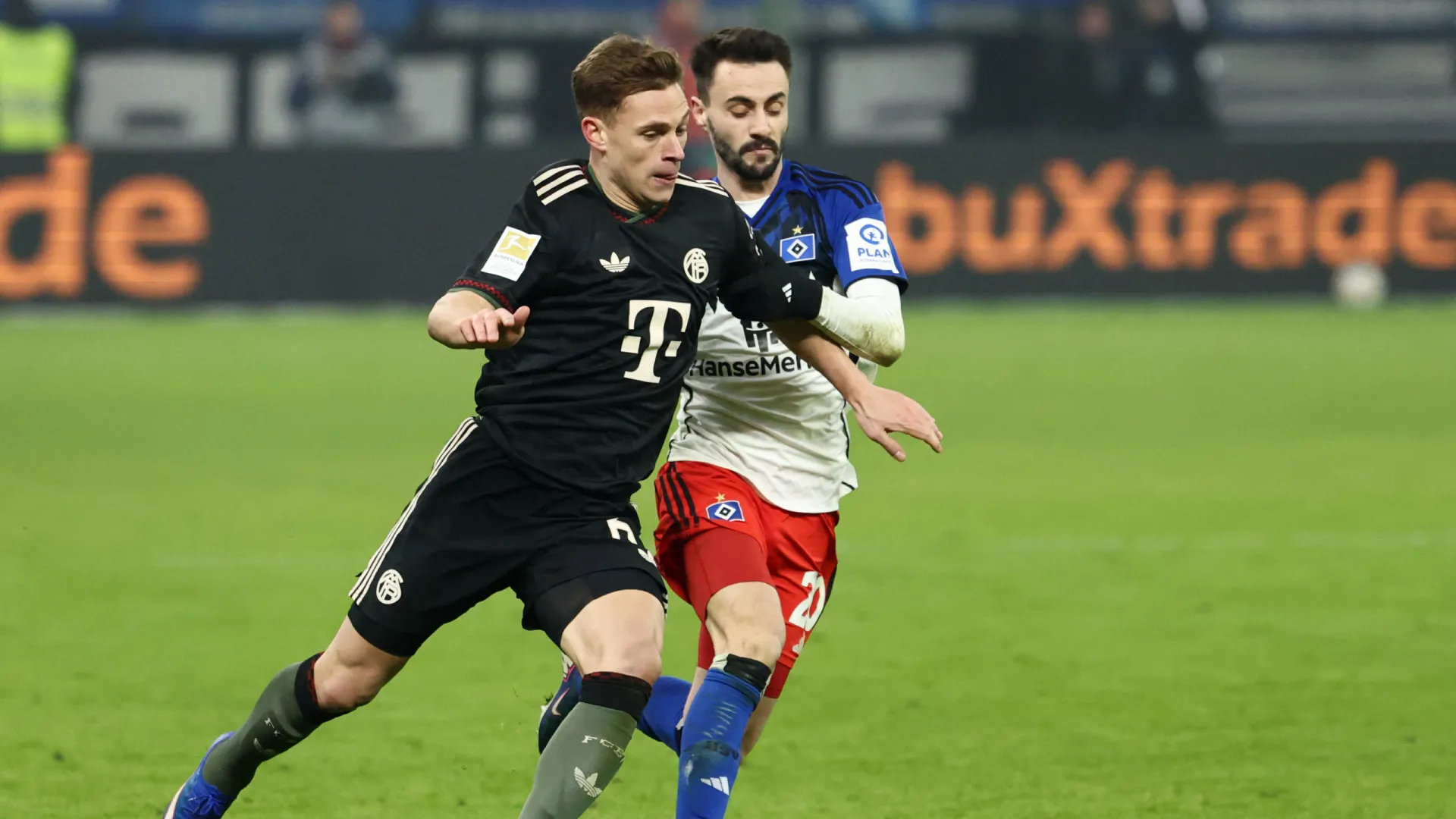 
                    Fábio Vieira marca no empate imposto pelo Hamburgo ao Bayern
                