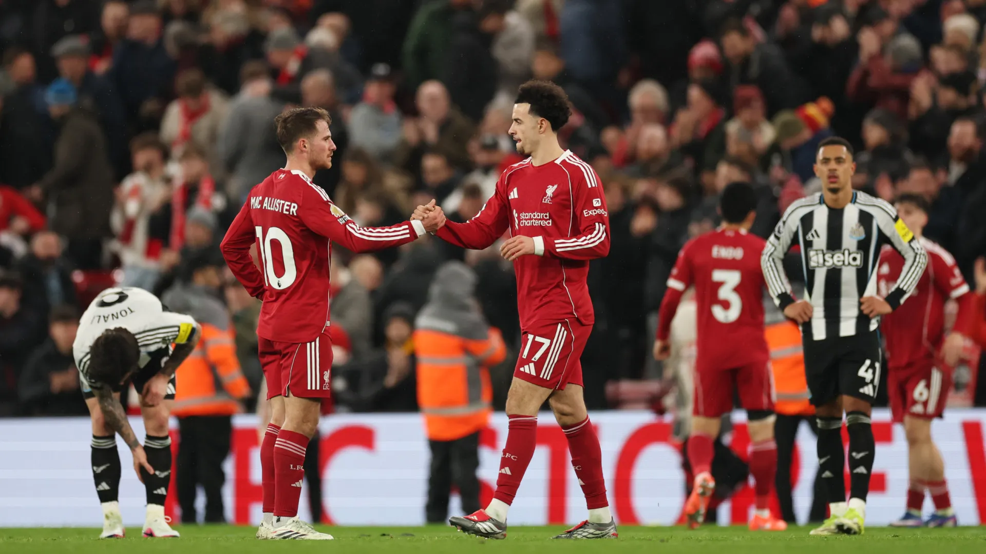 
                    Liverpool bate Newcastle e imterrompe série negativa na Premier League
                