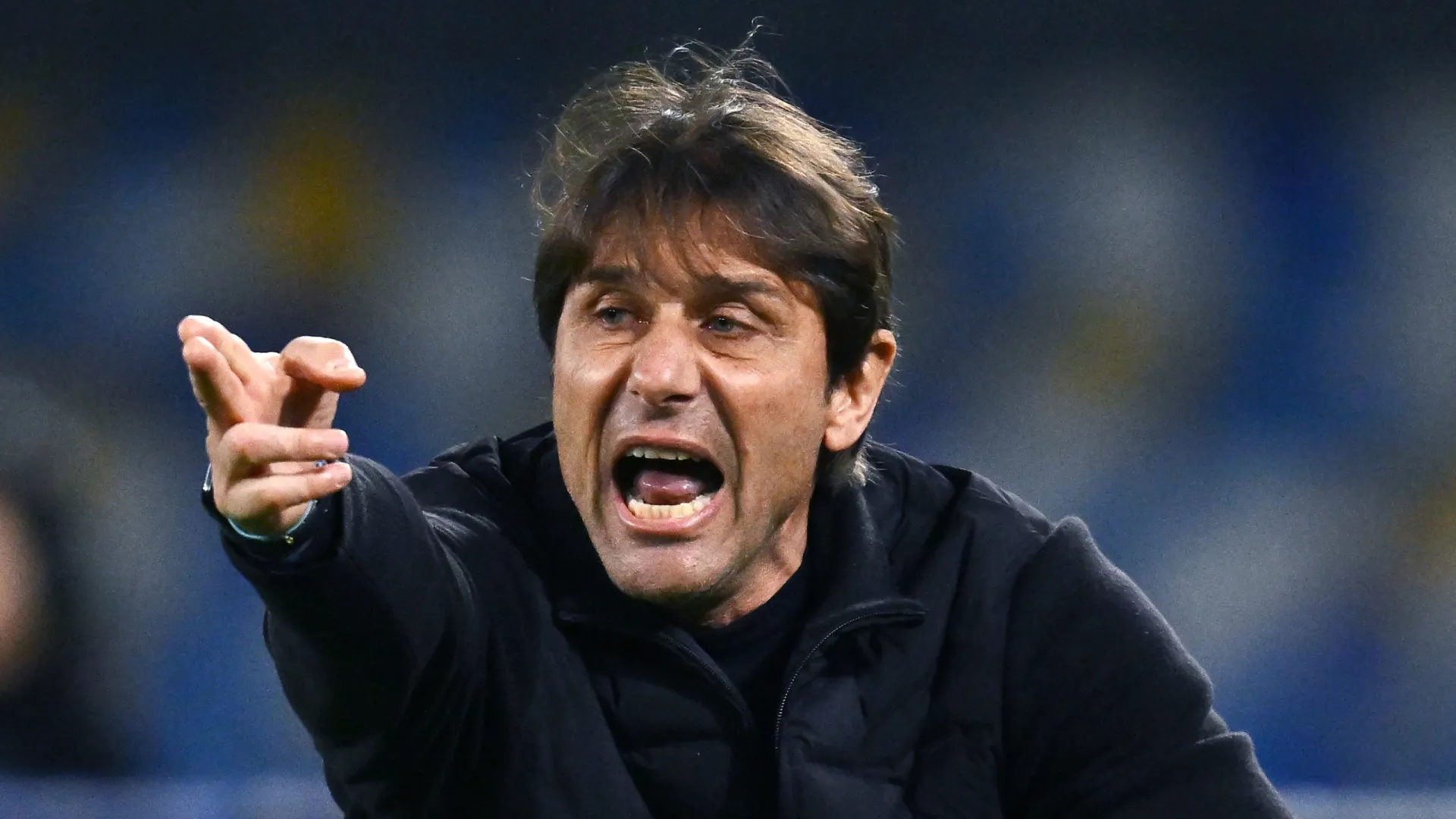 
                    Antonio Conte deixa 'flash' furioso: 