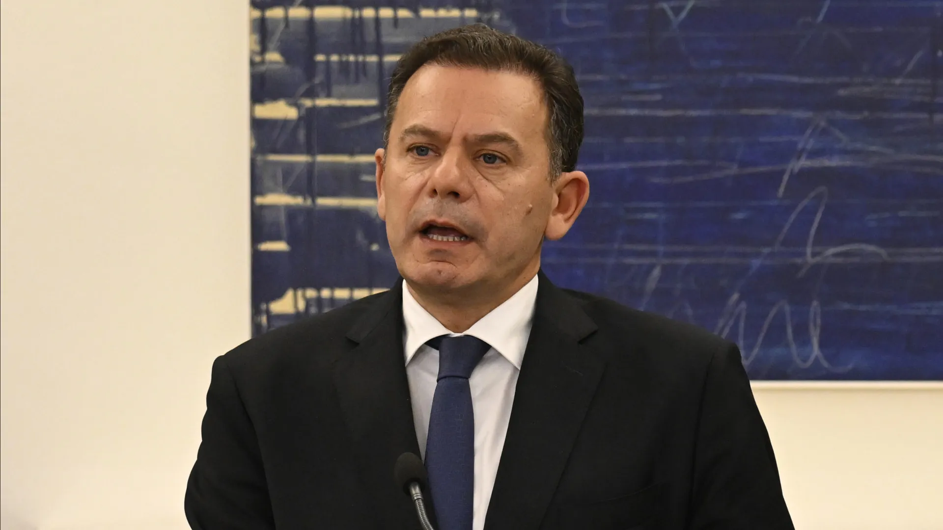 
                    Resposta ao mau tempo? 